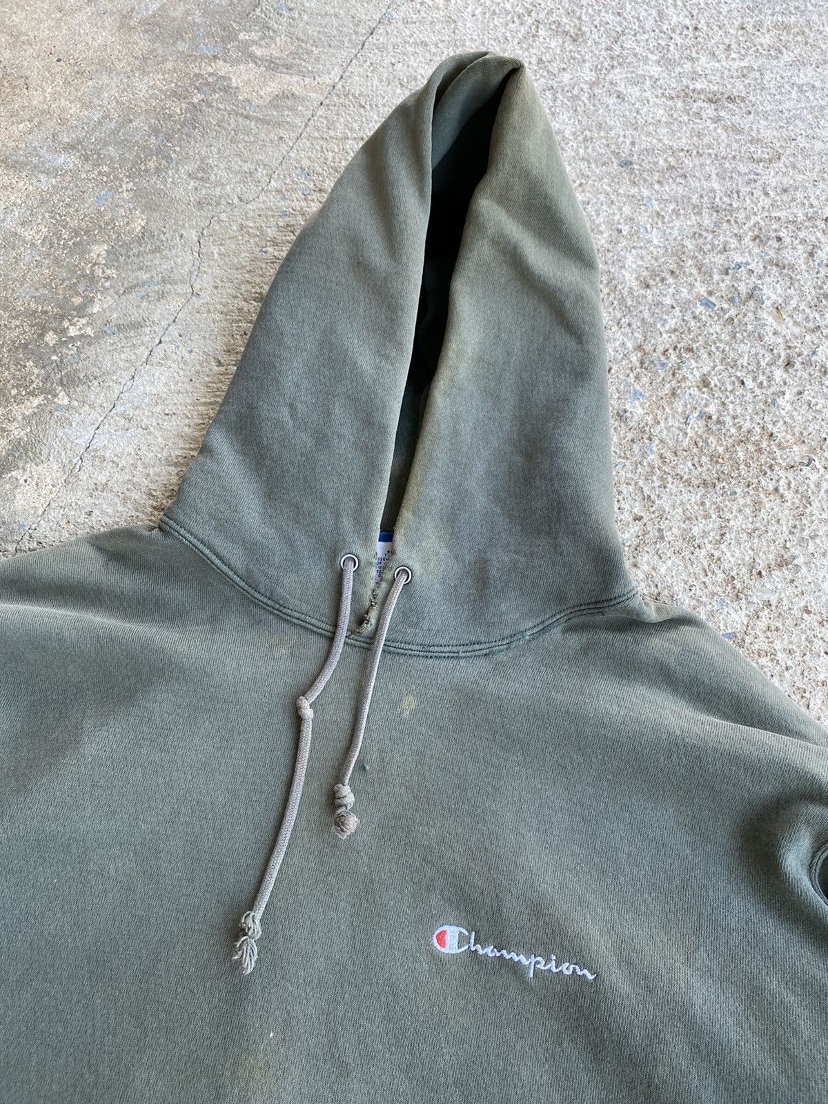 Champion × Vintage Vintage 90’s Champion Olive Fade Distressed Hood Sweatshirt Size US XL / EU 56 / 4 - 2 Thumbnail