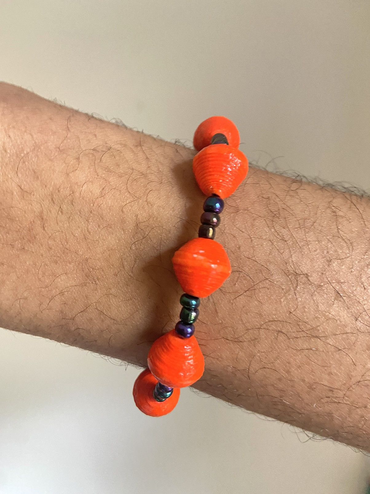 Vintage Orange & Purple Iridescent Beaded Stretch Bracelet Size ONE SIZE - 1 Thumbnail