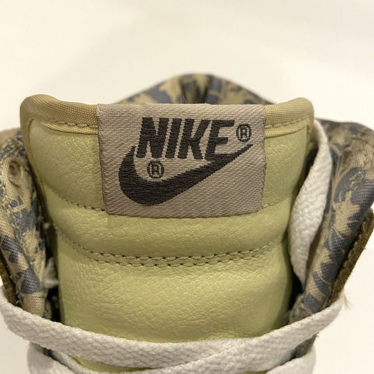 Nike 🔻Nike Dunk High Lemonade🔻 Size US 9.5 / EU 42-43 - 9 Thumbnail