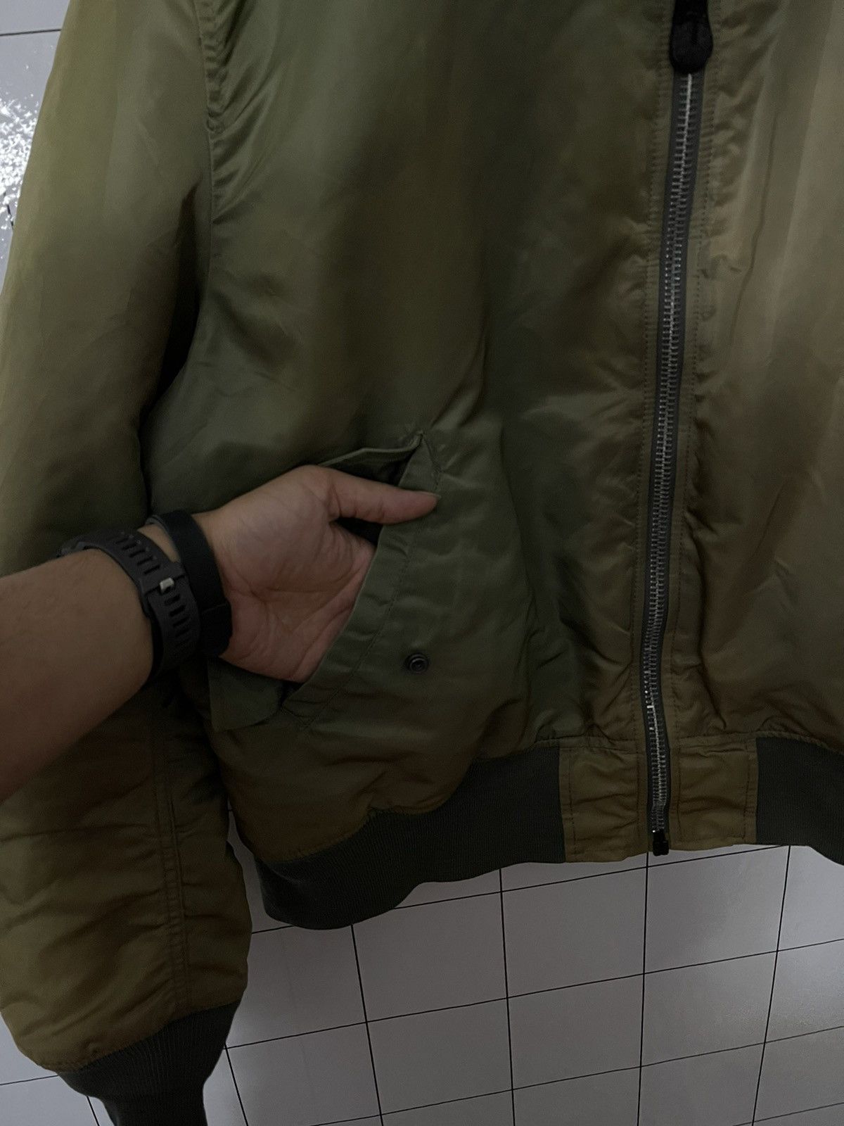 Alpha Industries × Vintage Vintage Alpha Industries Kanye Style Bomber Jacket Size US XL / EU 56 / 4 - 6 Thumbnail