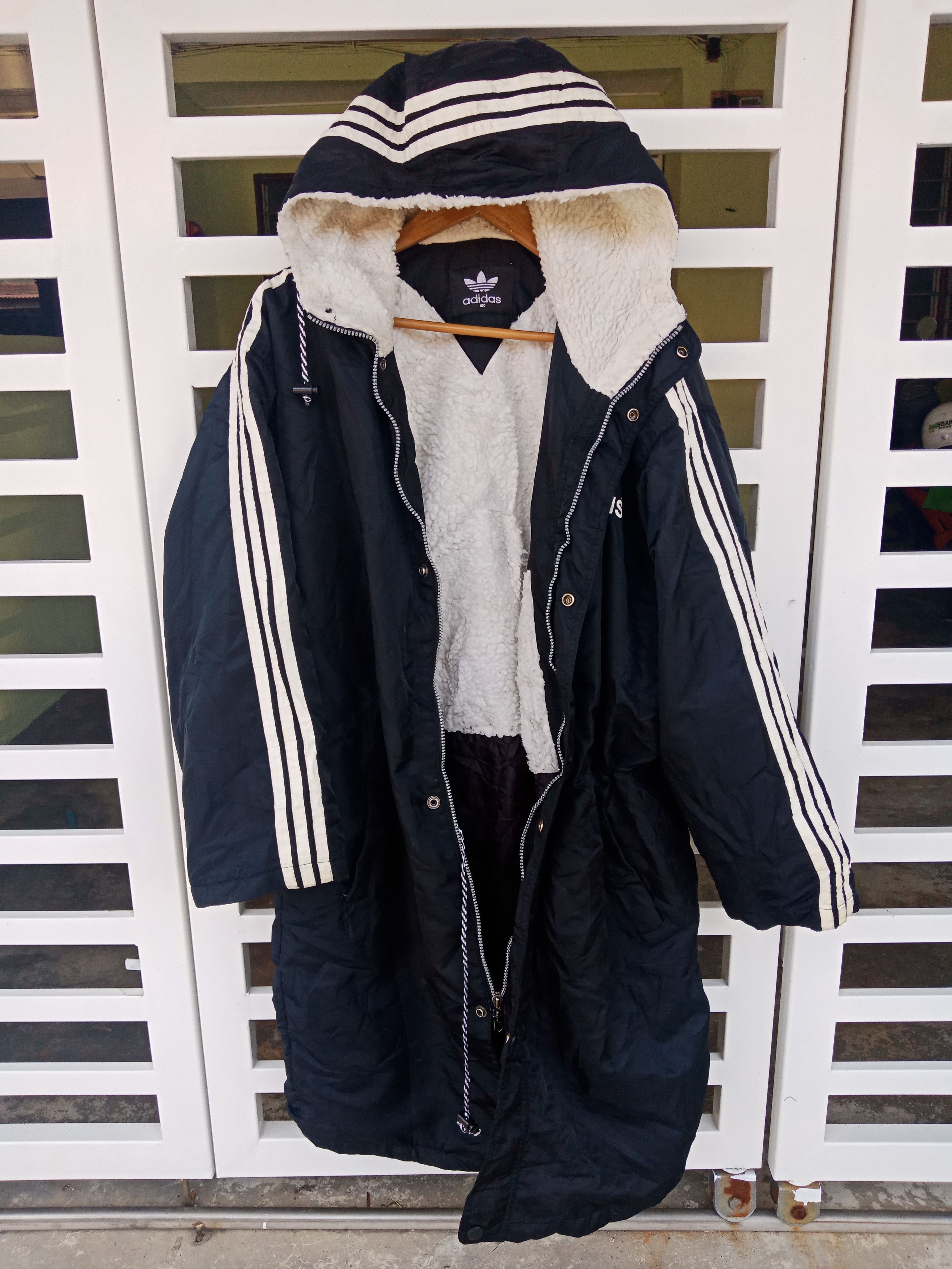 Adidas Adidas Big Logo Spell Out Lining Fleece Raincoat Size US XL / EU 56 / 4 - 3 Thumbnail