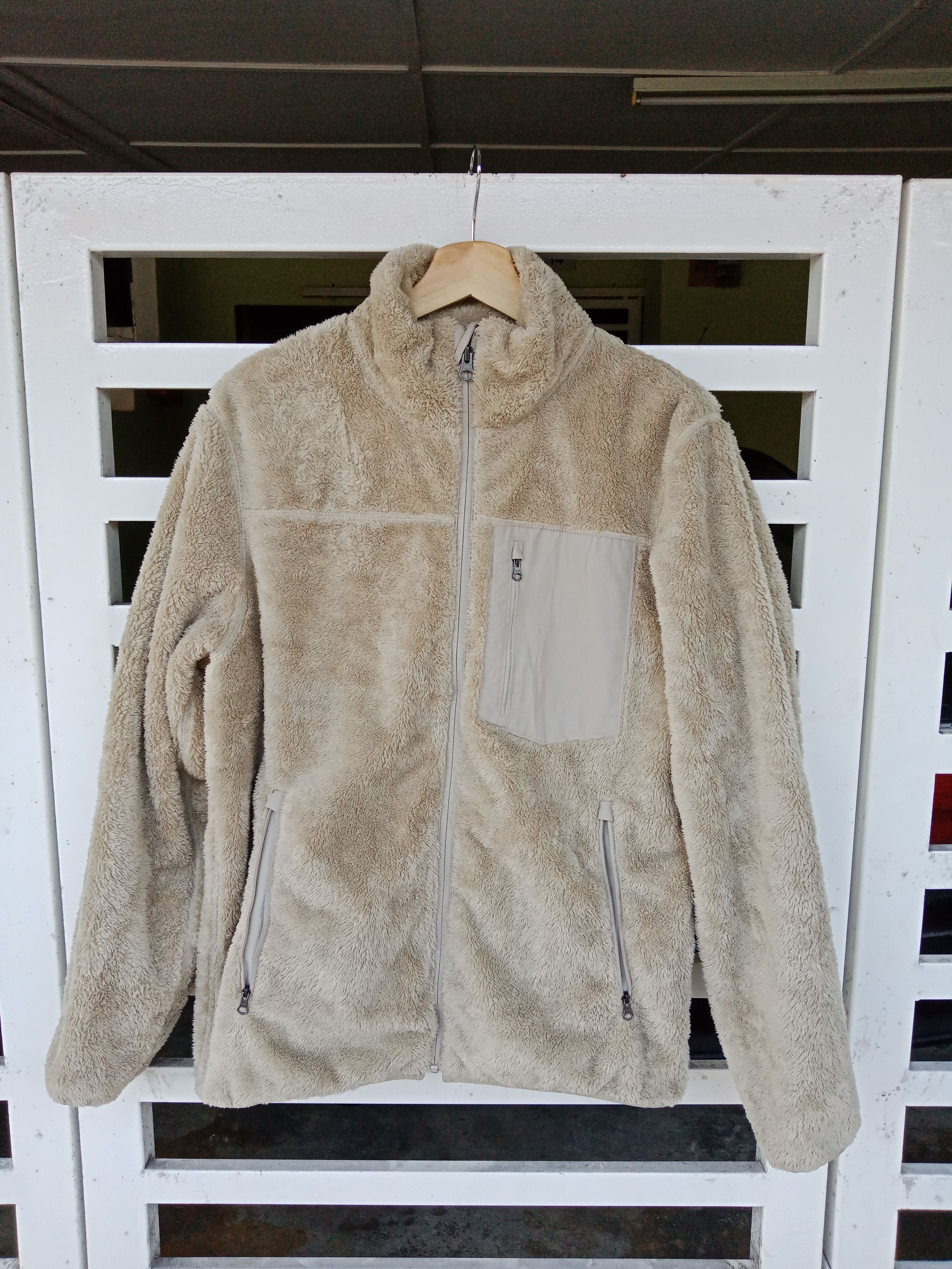 Uniqlo Uniqlo Sherpa Retro-X Fleece Light Jacket Size US M / EU 48-50 / 2 - 1 Thumbnail