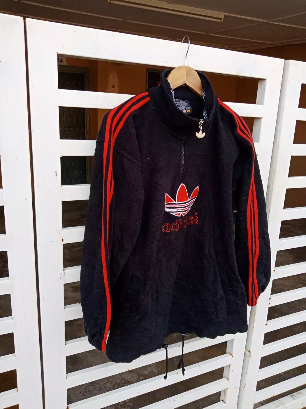 Adidas Adidas Big Logo Trefoil Spell Out Stripe Pullover Fleece Size US L / EU 52-54 / 3 - 3 Thumbnail