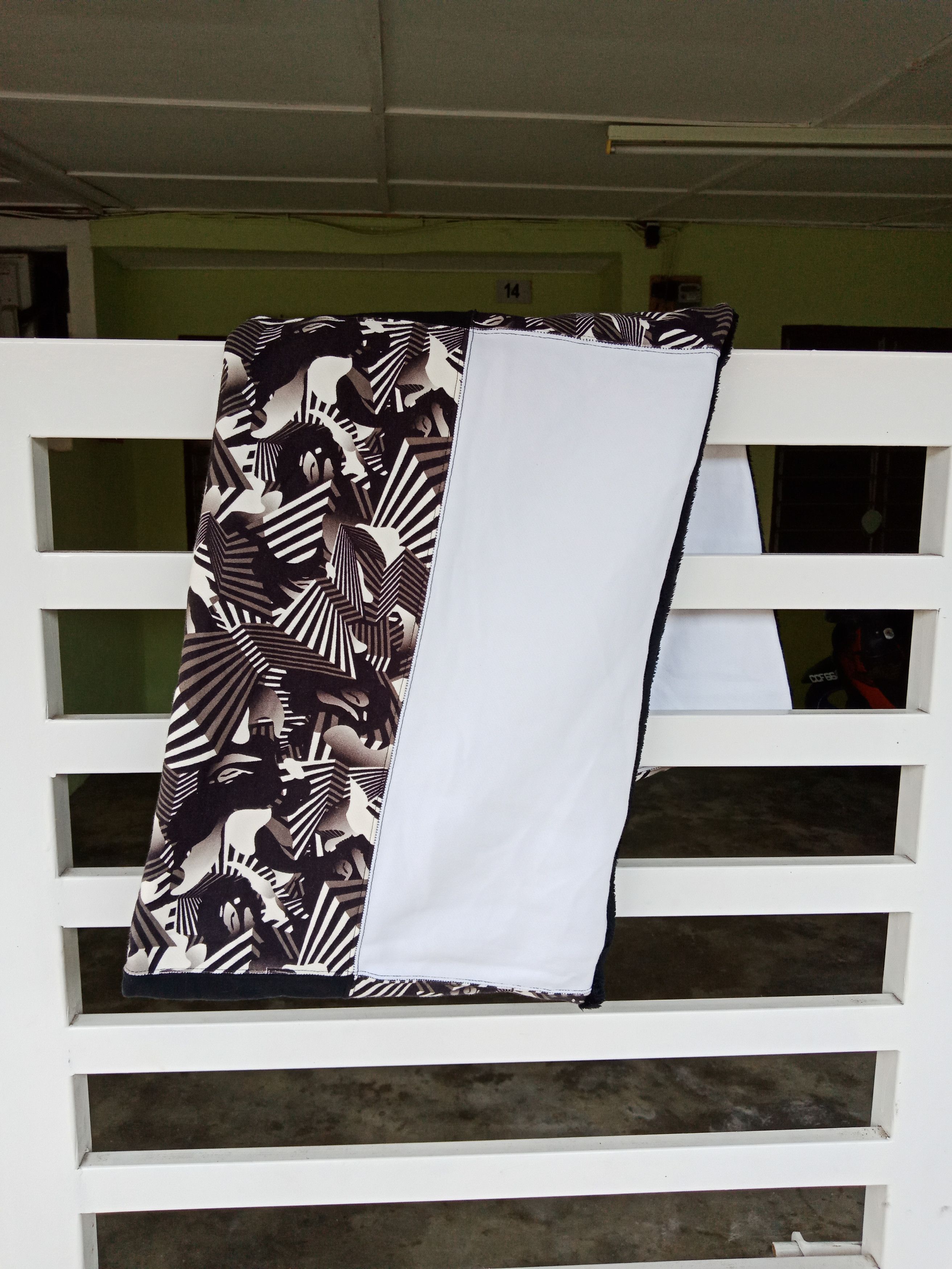 Bape Bape Dazzle Camo Reversible Size ONE SIZE - 5 Thumbnail