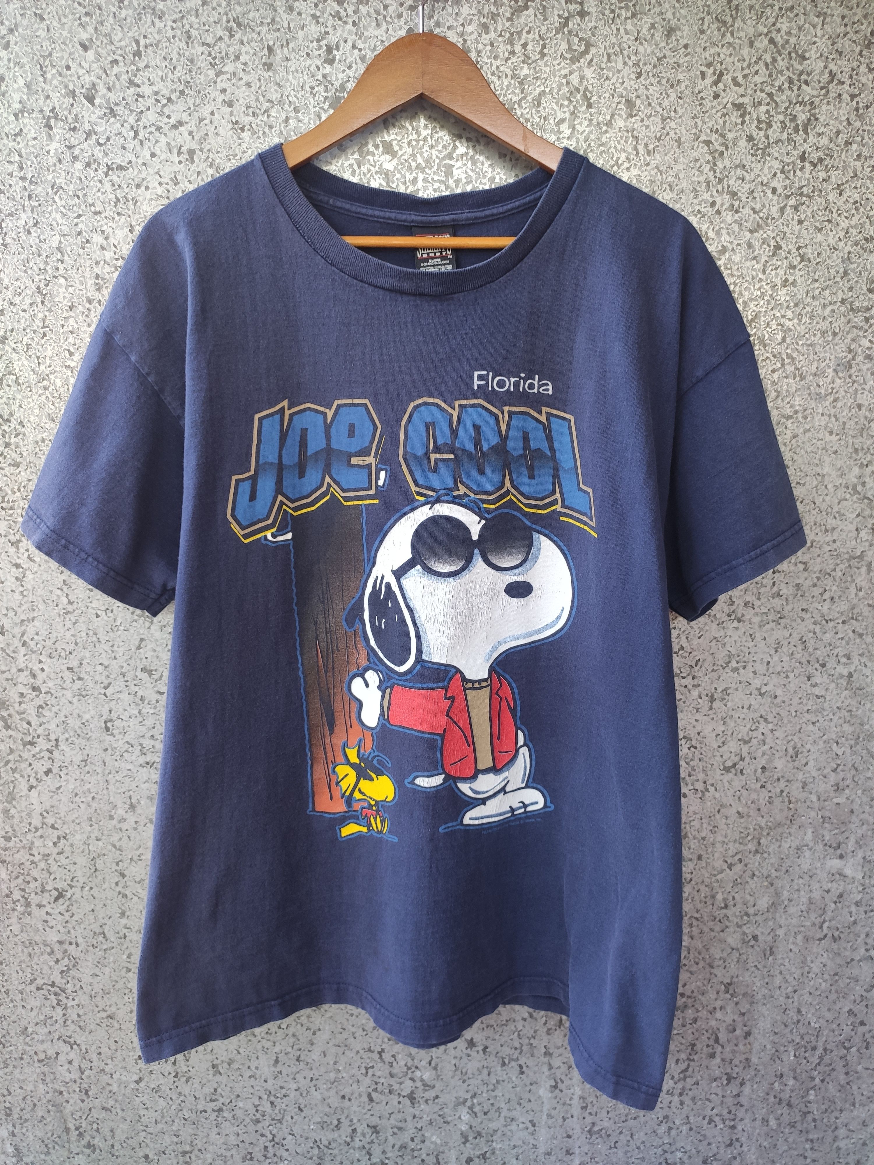 Kaws Vintage 90s Vintage Joe Cool t shirt big print Size US XL / EU 56 / 4 - 1 Thumbnail