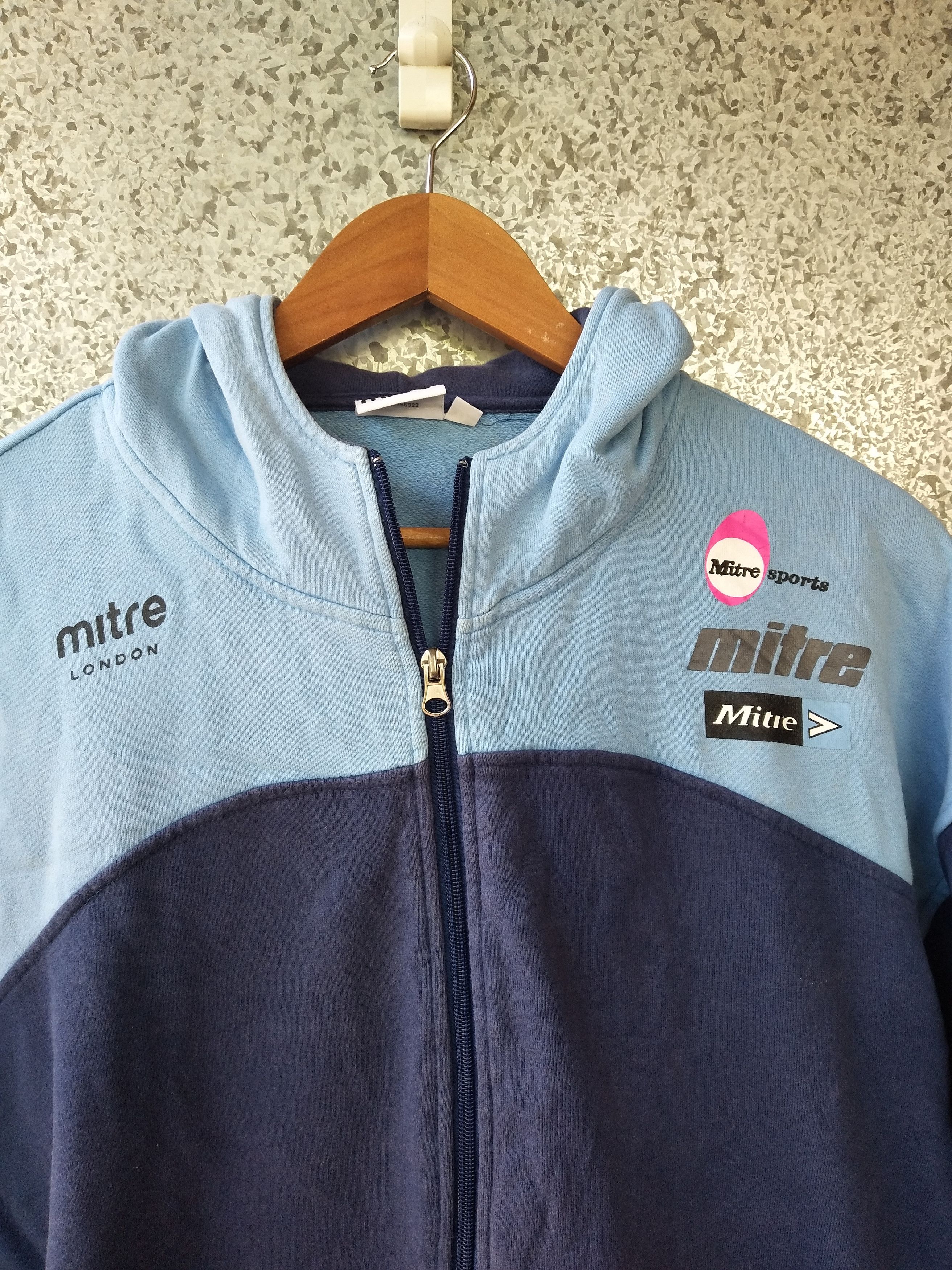 Other Vintage MITRE SPORT LONDON Zipper Hoodies Size US XL / EU 56 / 4 - 4 Thumbnail