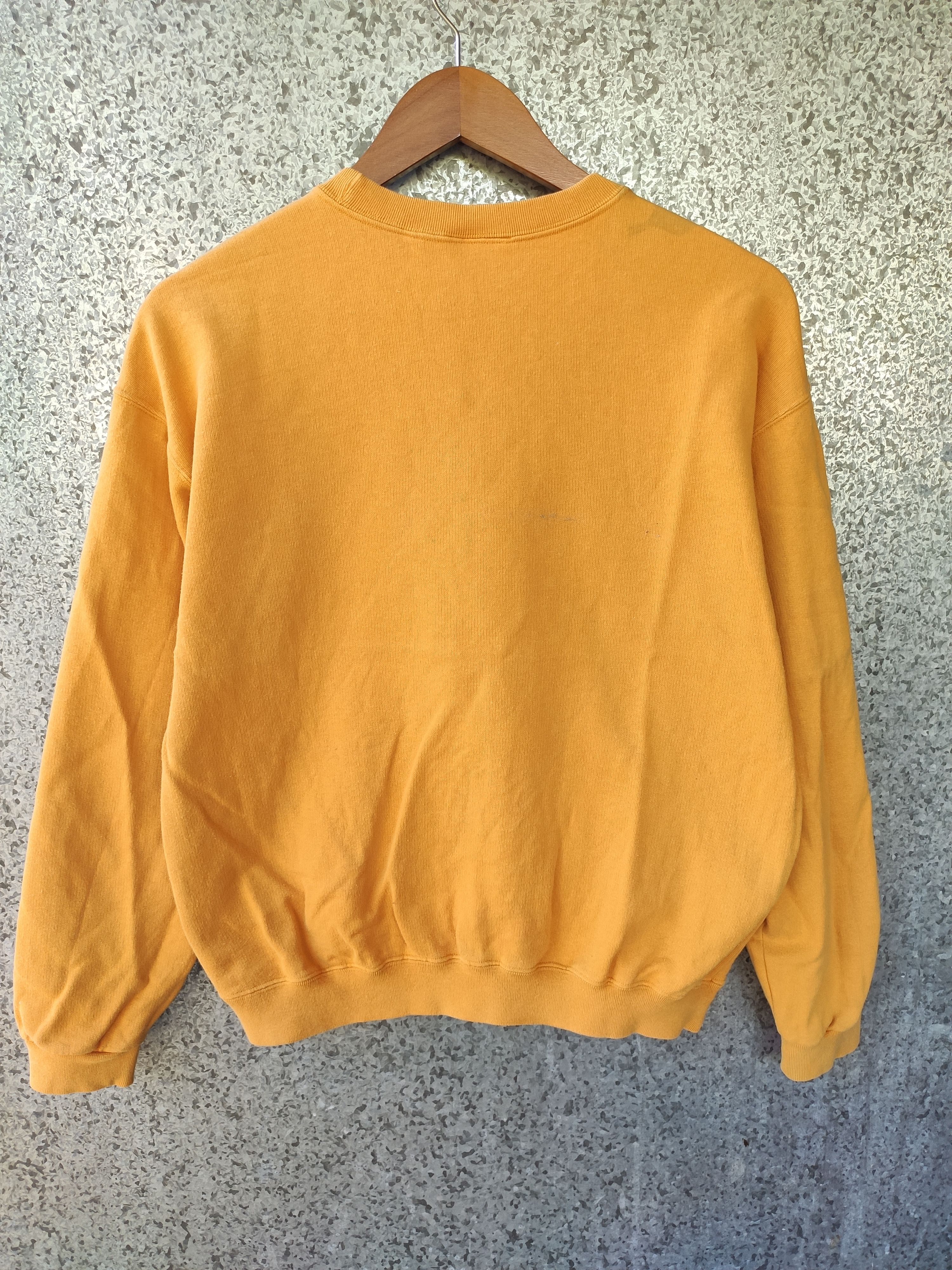 Benetton Vintage 90s Vintage United Colours of Benetton sweatshirt Size US M / EU 48-50 / 2 - 2 Thumbnail