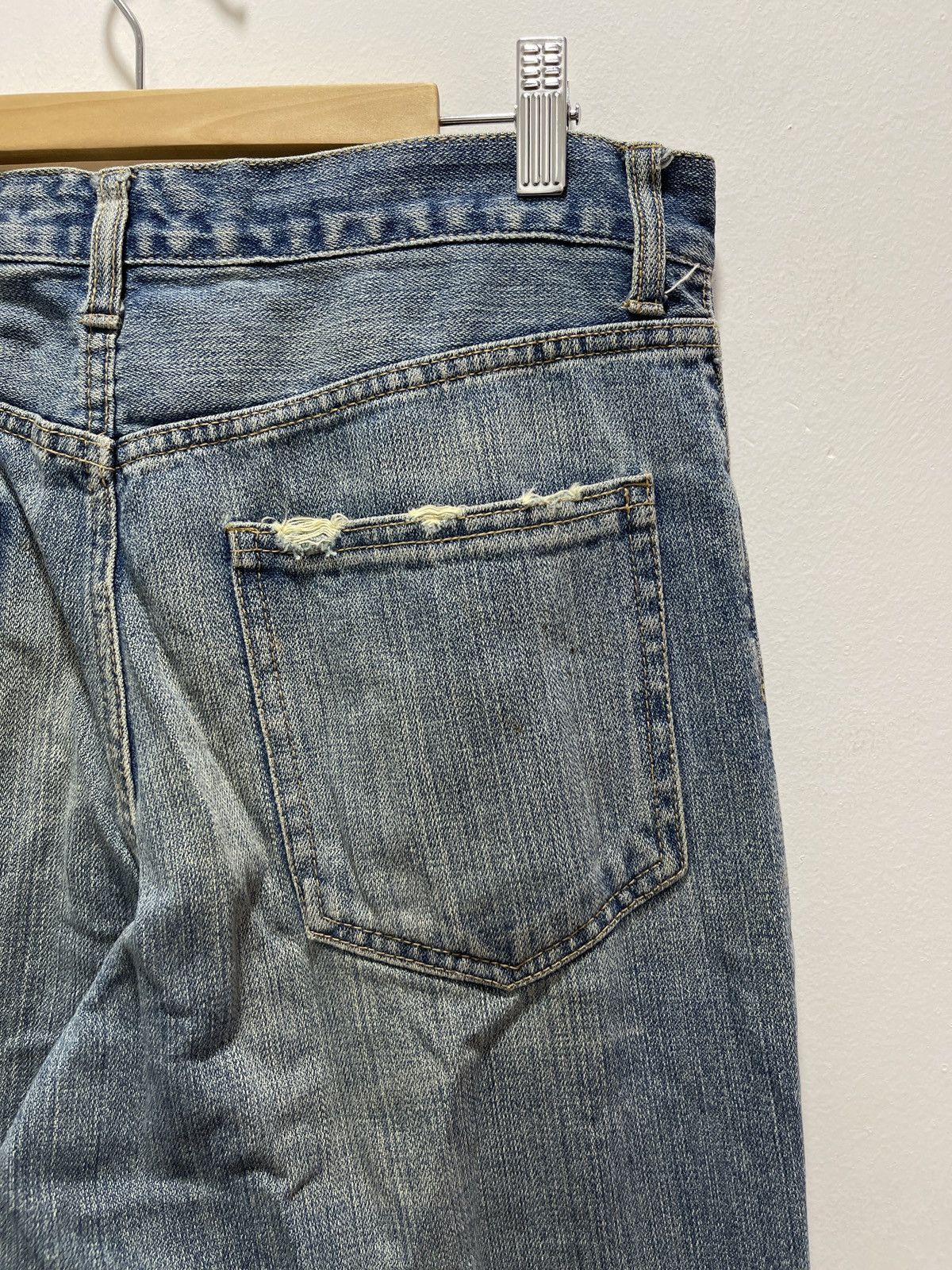 Japanese Brand JAPANESE CARAVACH SCRIBBLE MOTIVE DISTRESSED DENIM JEANS Size US 32 / EU 48 - 11 Thumbnail