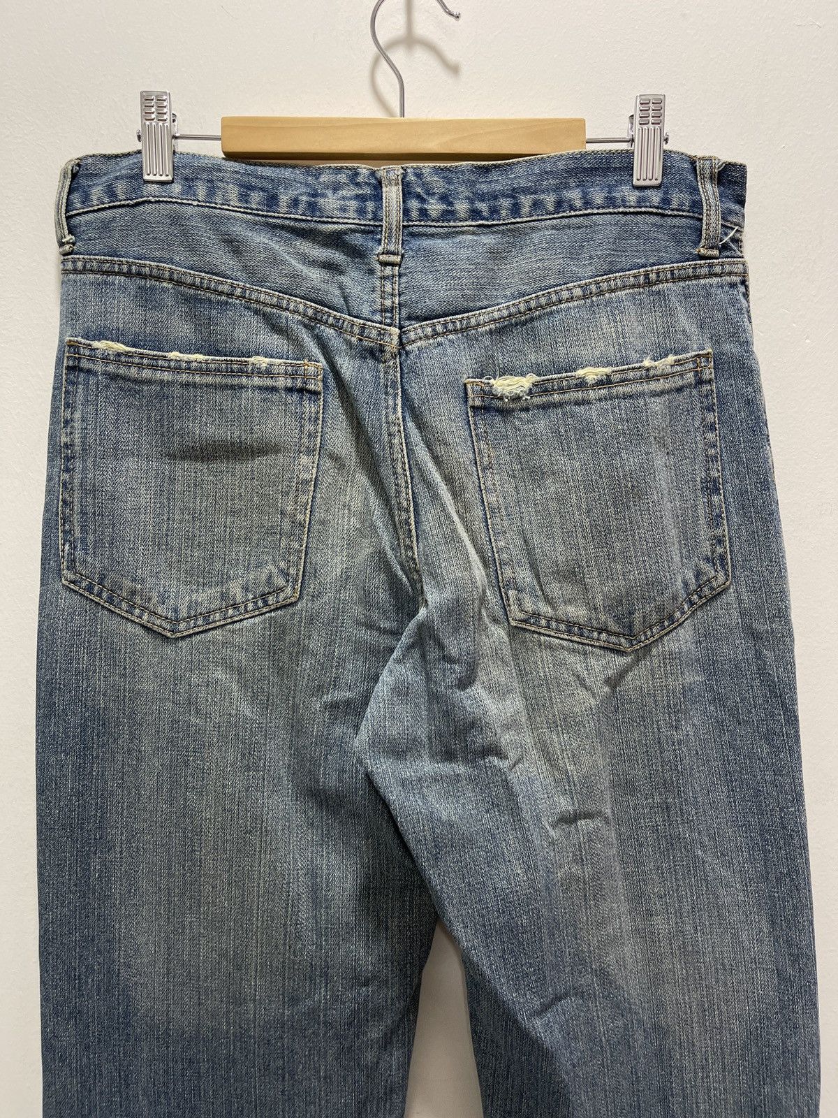 Japanese Brand JAPANESE CARAVACH SCRIBBLE MOTIVE DISTRESSED DENIM JEANS Size US 32 / EU 48 - 13 Thumbnail