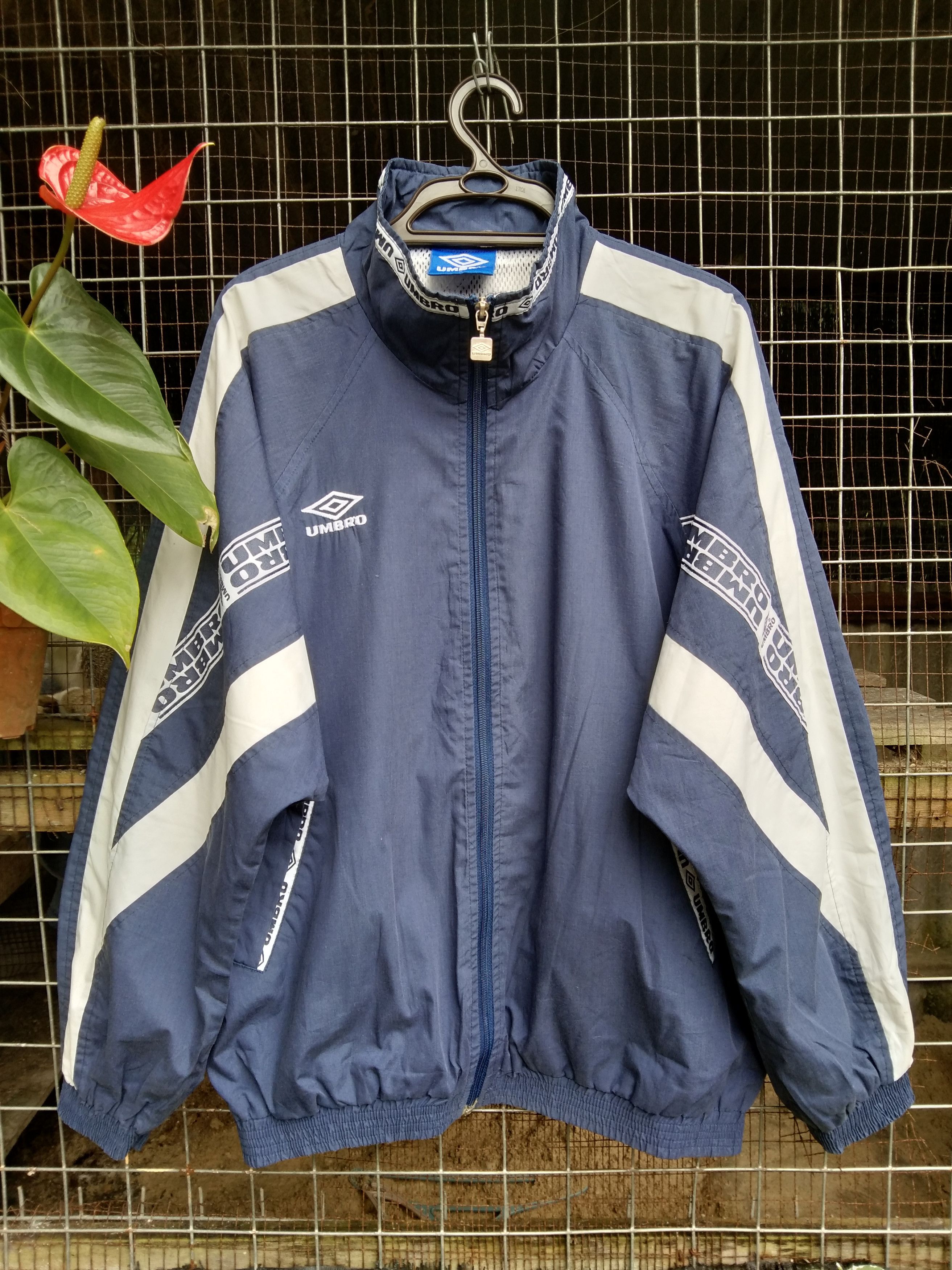 Vintage umbro outlet jacket