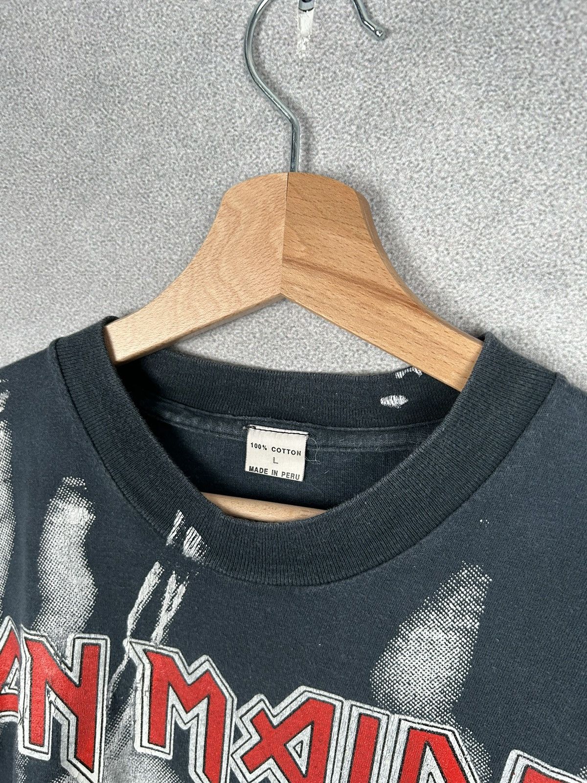Band Tees Vintage Iron Maiden Overprint 1992 Mega Rare AOP 90s Metal Size US L / EU 52-54 / 3 - 15 Thumbnail