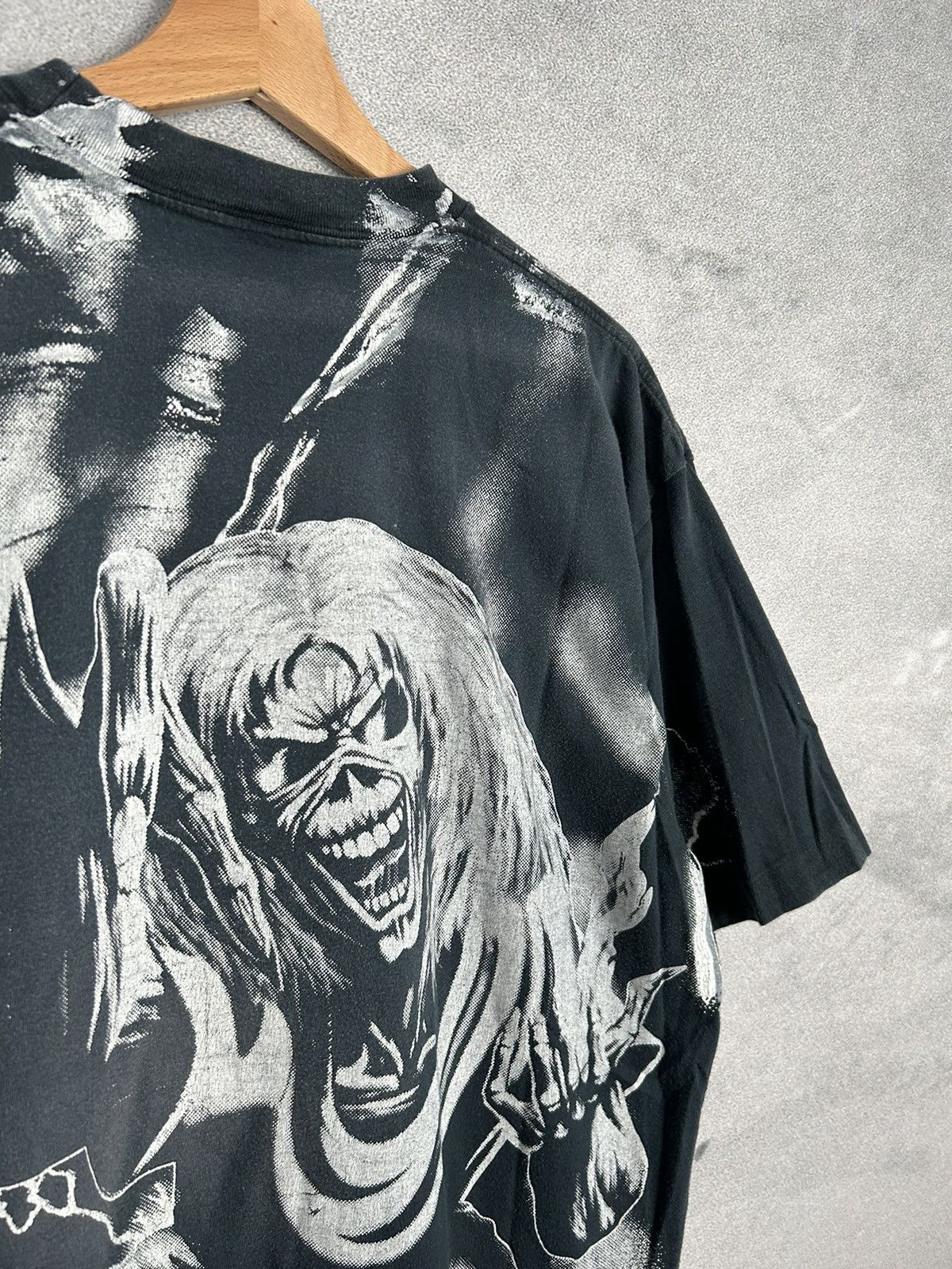 Band Tees Vintage Iron Maiden Overprint 1992 Mega Rare AOP 90s Metal Size US L / EU 52-54 / 3 - 8 Thumbnail