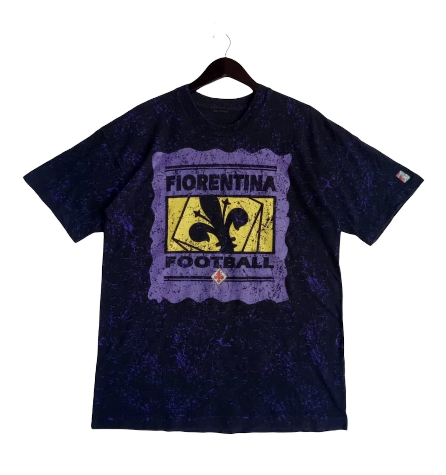 Vintage 💥VINTAGE FIORENTINA football club fullprint logo tee shirt Size US L / EU 52-54 / 3 - 1 Thumbnail
