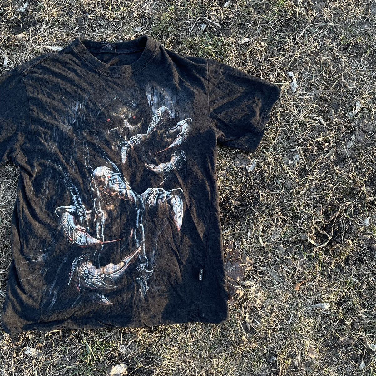 Vintage Vintage 90s Skull Graphic Tee Thrashed Dark Horror Grunge M Size US M / EU 48-50 / 2 - 2 Thumbnail