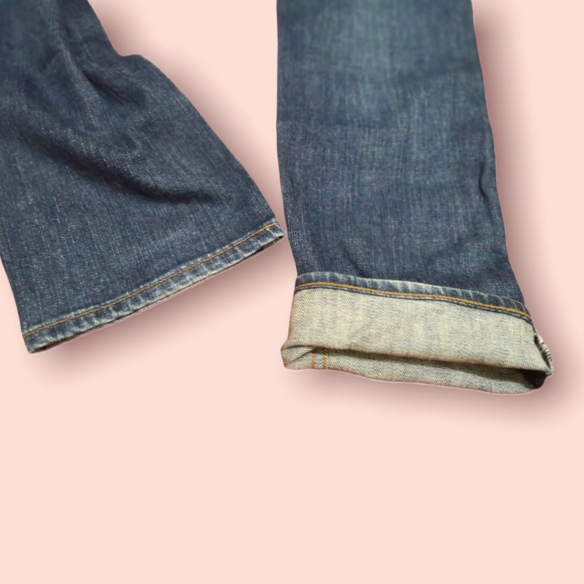 Japanese Brand × Undercover × Uniqlo 🔥BINDING NOW🔥 RARE UNDERCOVER X UNIQLO JEANS Size US 29 - 9 Thumbnail