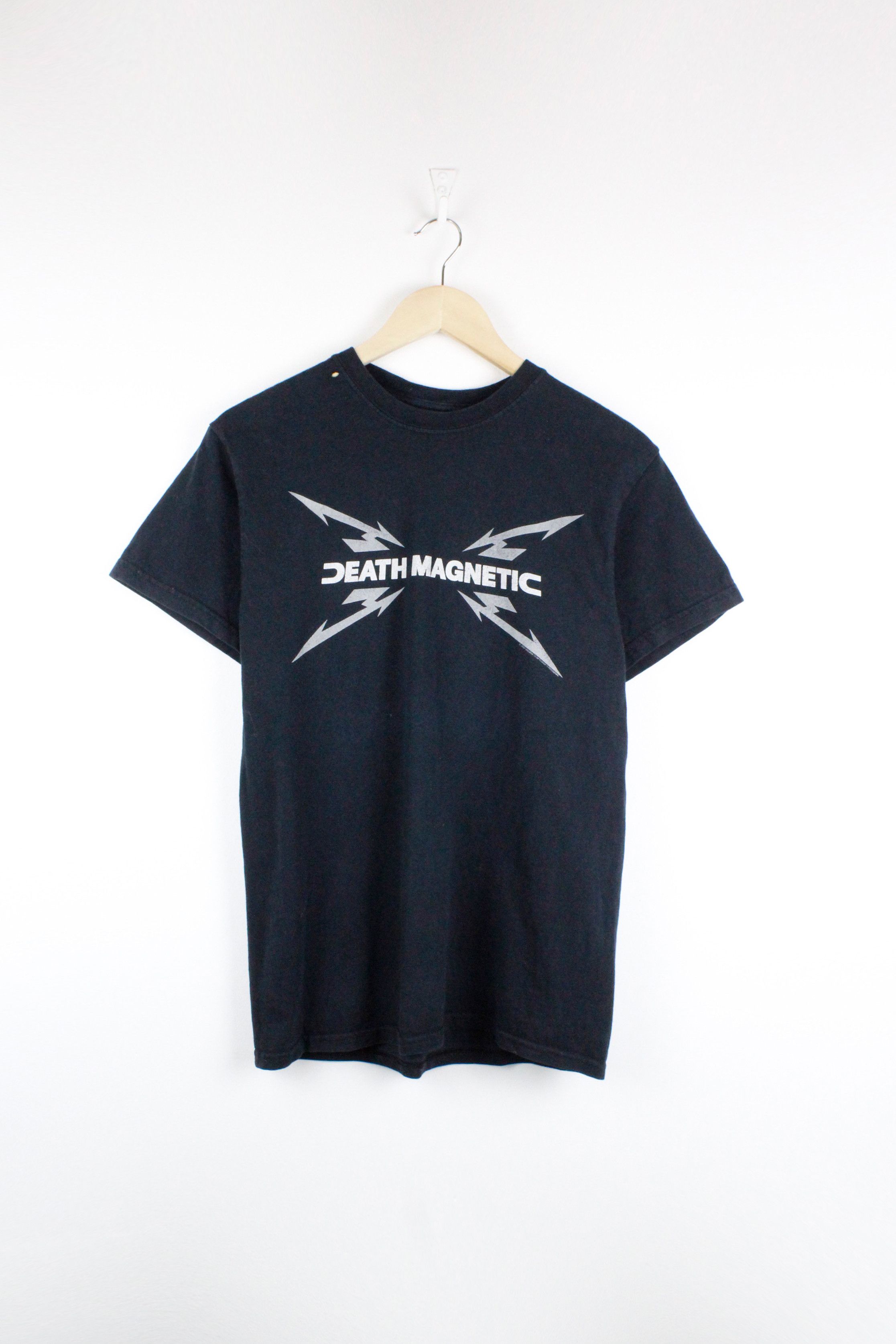 Band Tees × Metallica × Vintage Vintage Metallica 2008 Death Magnetic Graphic Tee T-shirt Size US S / EU 44-46 / 1 - 1 Thumbnail