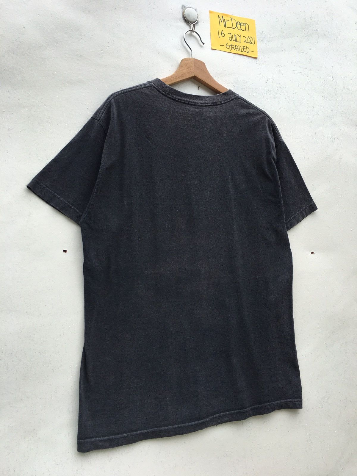 Band Tees Vintage 2005 Montley Crue SIN Fan Club Tour Tee Size US M / EU 48-50 / 2 - 13 Thumbnail