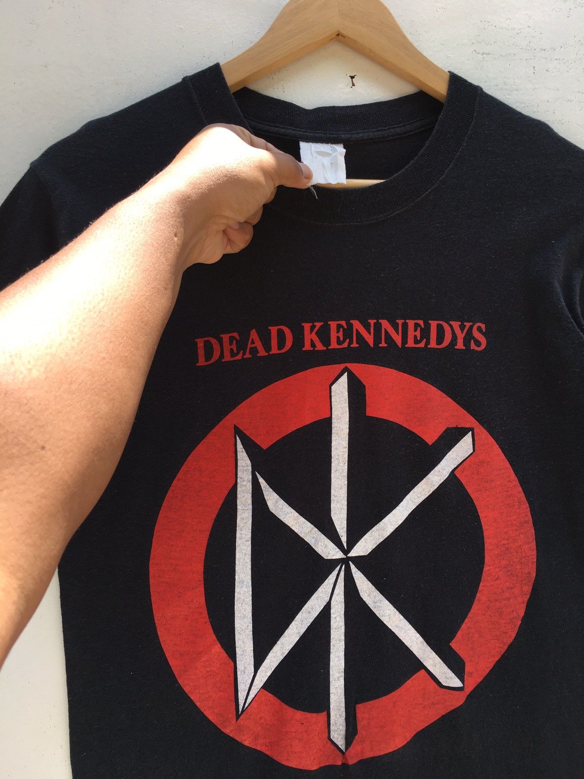 Band Tees Vintage 90’s Dead Kennedy’s Punk Rock Band T shirt Size US S / EU 44-46 / 1 - 7 Thumbnail