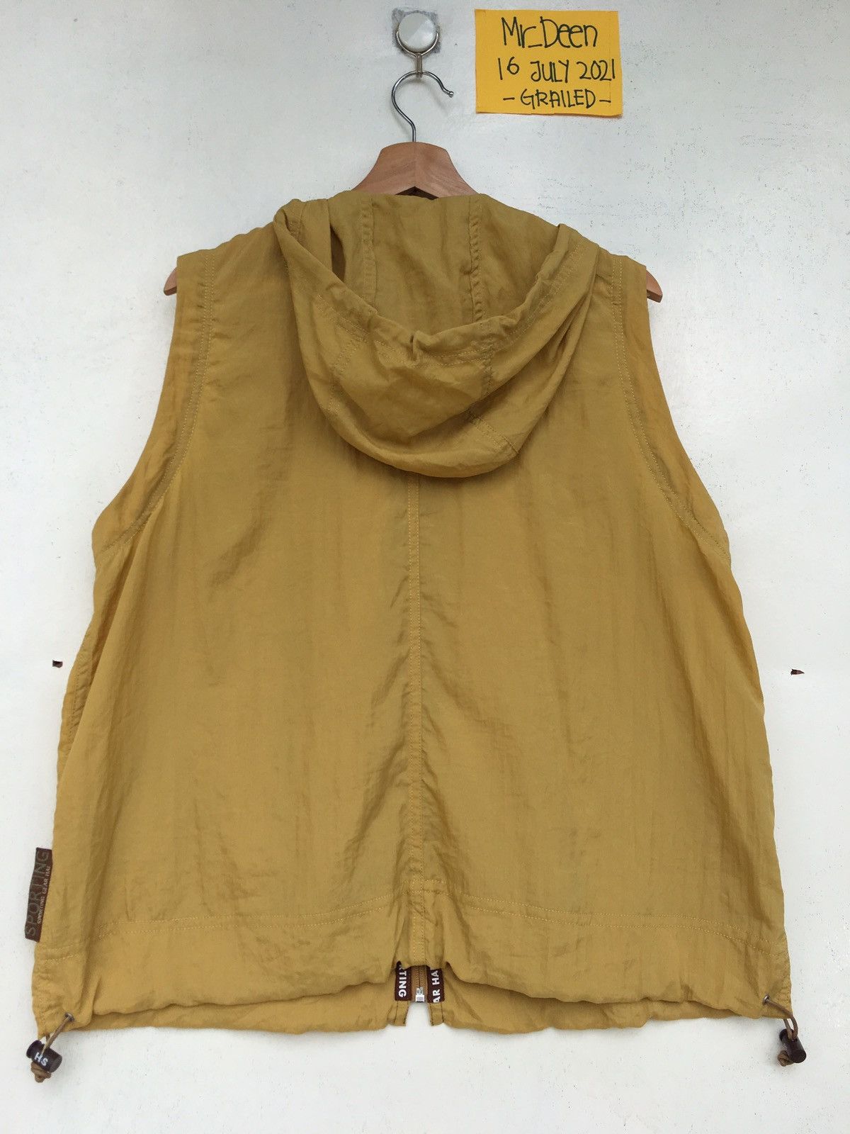 Hai Sporting Gear Vintage Hai Sporting Gear Issey Miyake Sleevless Hoodie Size US M / EU 48-50 / 2 - 12 Thumbnail