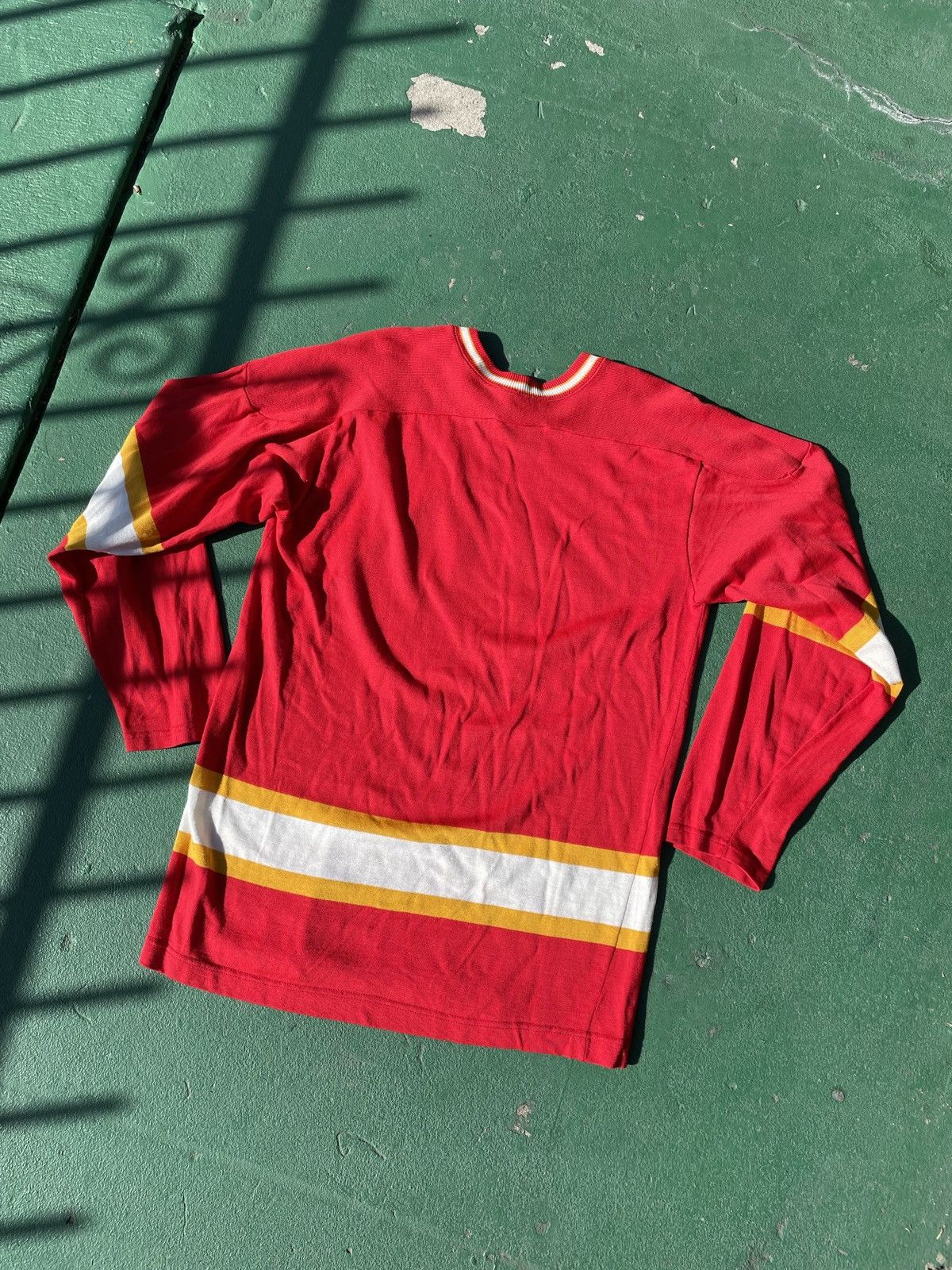 Vintage 1970s Vintage Minnesota Fighting Saints Jersey/Shirt Size US M / EU 48-50 / 2 - 5 Thumbnail