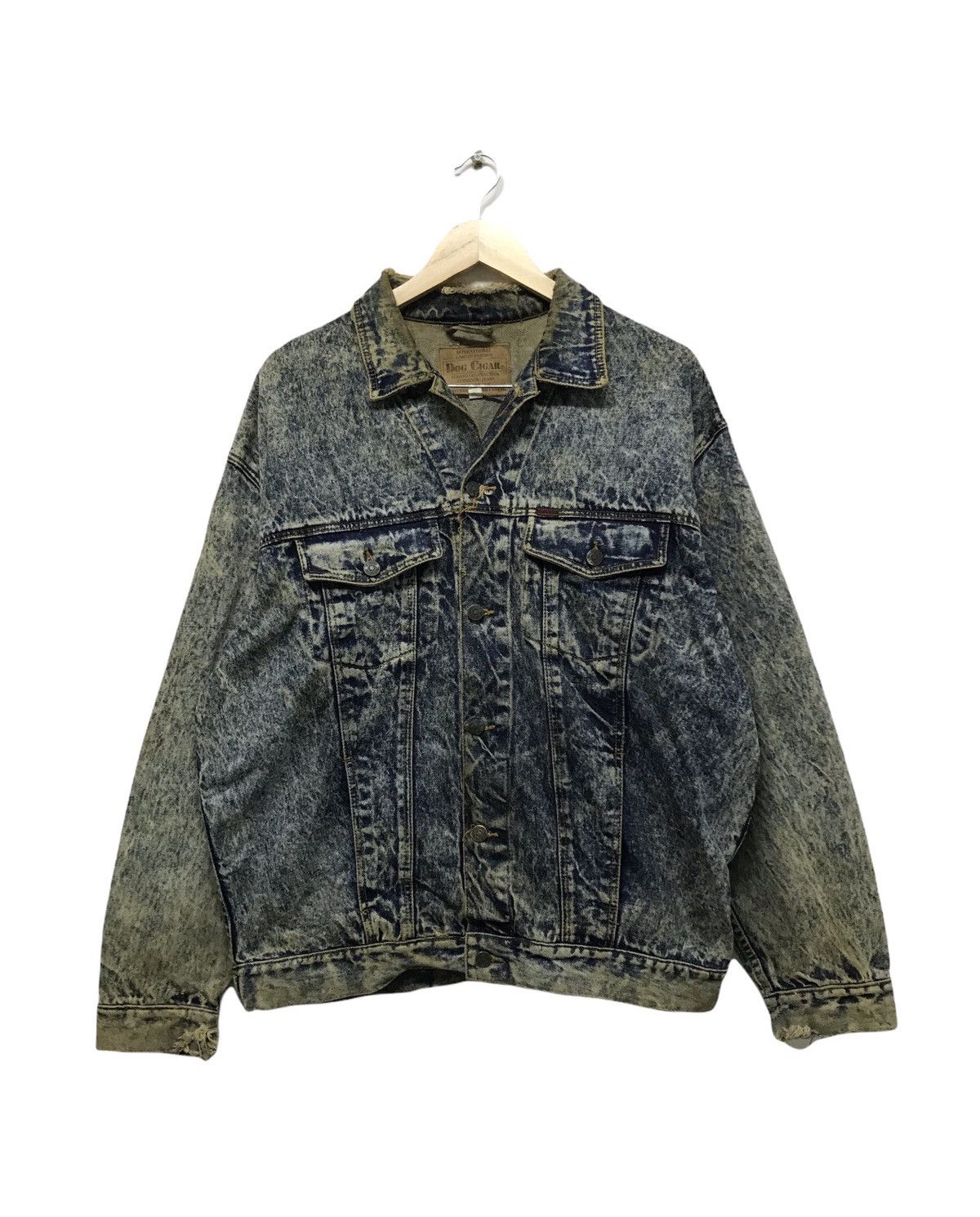 Japanese Brand Vintage Dog Cigar Distressed Denim Jackets Size US L / EU 52-54 / 3 - 1 Thumbnail