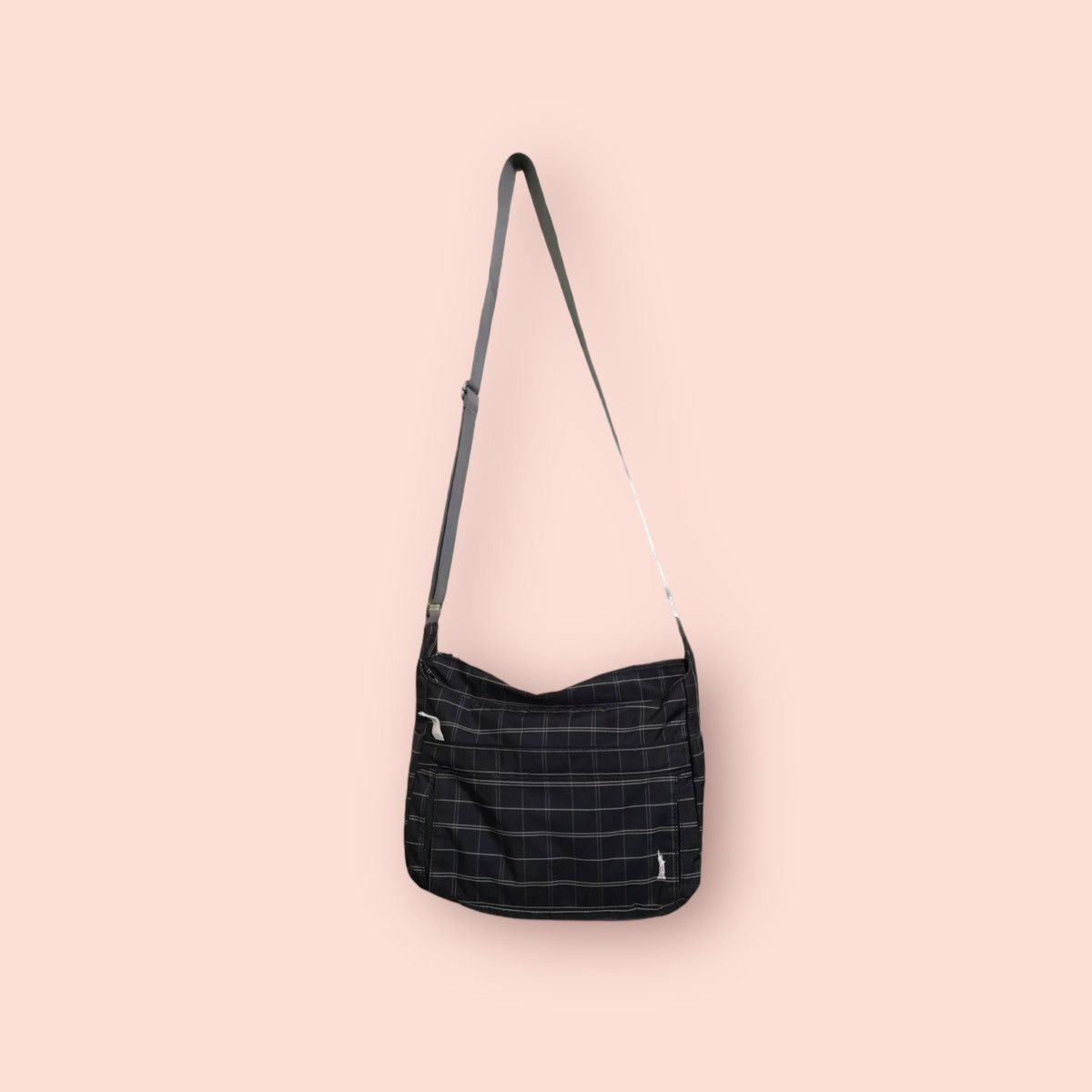 Japanese Brand × Urban Equipment EASTBOY CHECKERED BANANA CROSS BODY SLING Size ONE SIZE - 8 Thumbnail