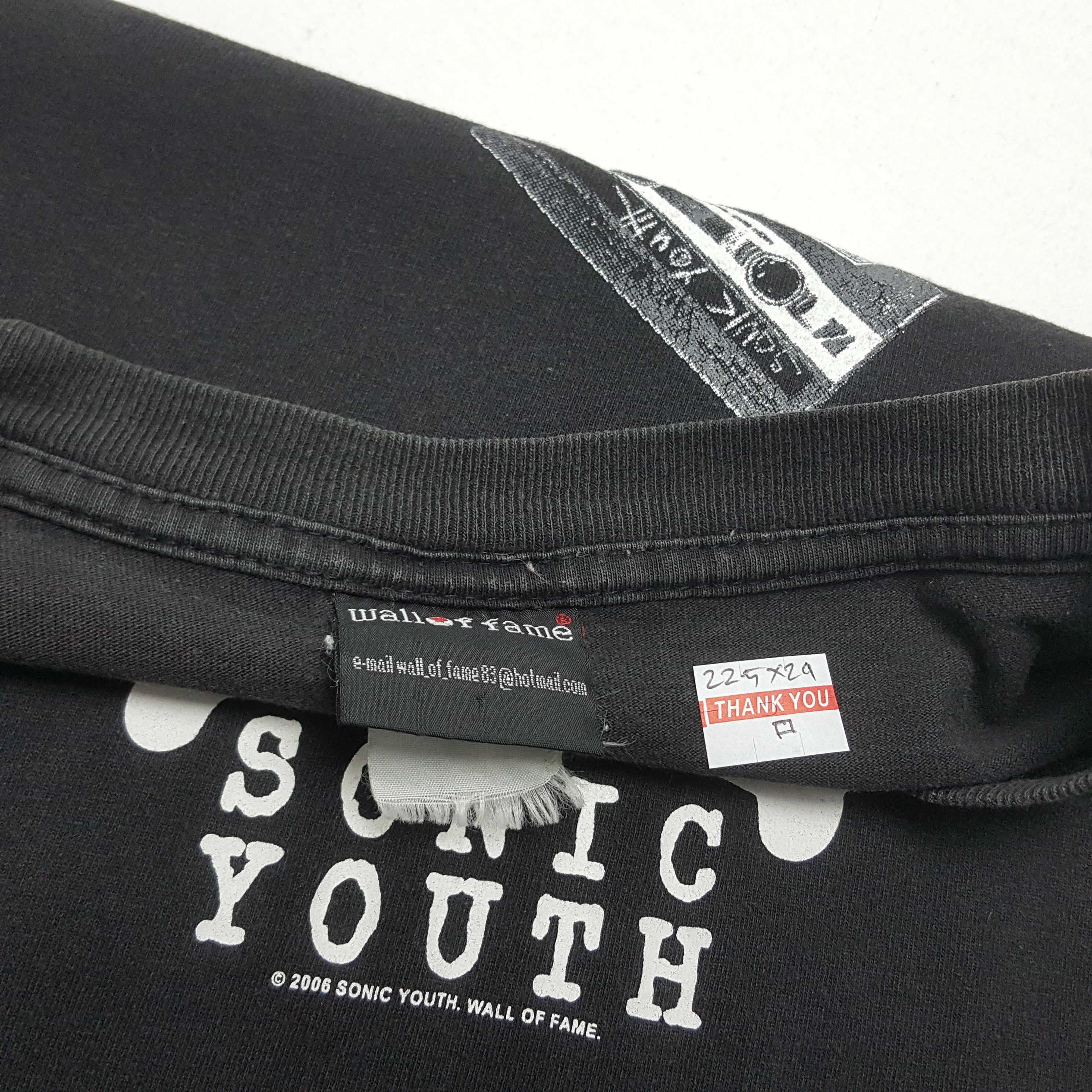 Band Tees × Vintage Vintage SONIC YOUTH American Rock Grunge Band T-Shirt Size US XL / EU 56 / 4 - 2 Thumbnail