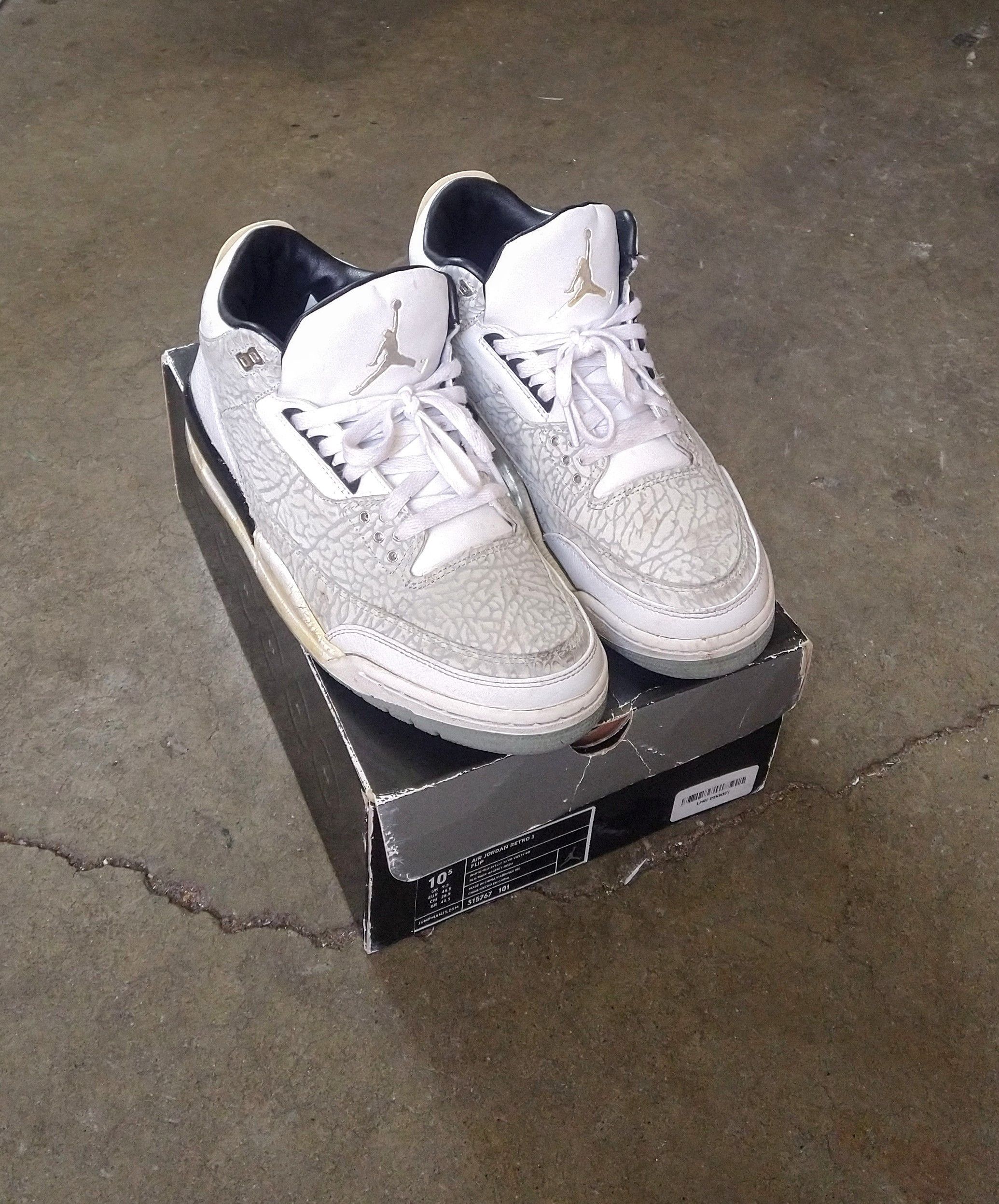 Jordan Brand Nike Air Jordan 3 III Retro Flip 10.5 White 315767-101 2007 Size US 10.5 / EU 43-44 - 1 Thumbnail