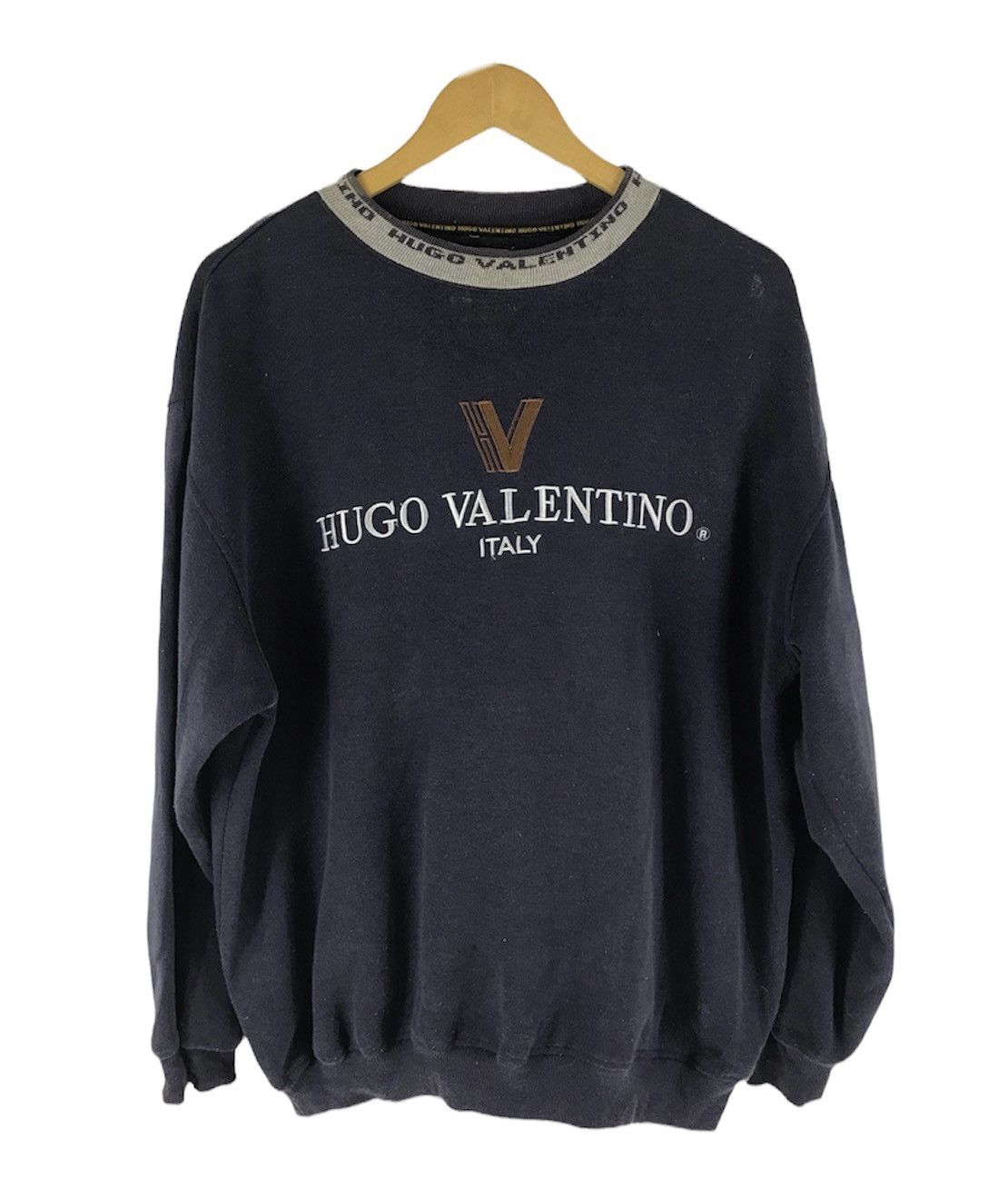 Valentino 🔔 🔥FINAL DROP🔥 Hugo Valentino Italy Embroidery Spell Out Size US L / EU 52-54 / 3 - 1 Thumbnail