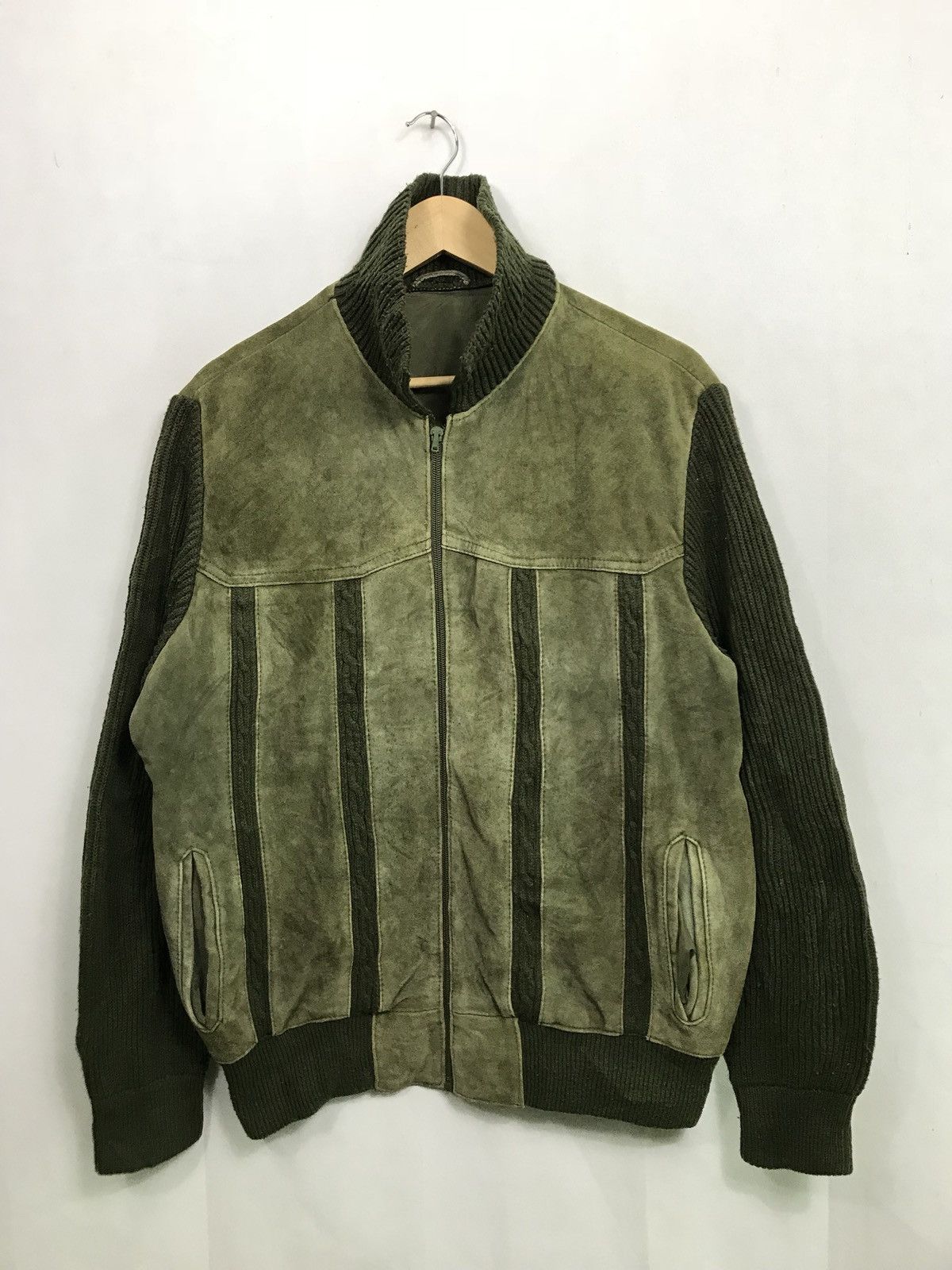 C&A 🔥FINAL DROP🔥VINTAGE C&A COWHIDE SUEDE LEATHER HALF KNIT Size US L / EU 52-54 / 3 - 1 Thumbnail