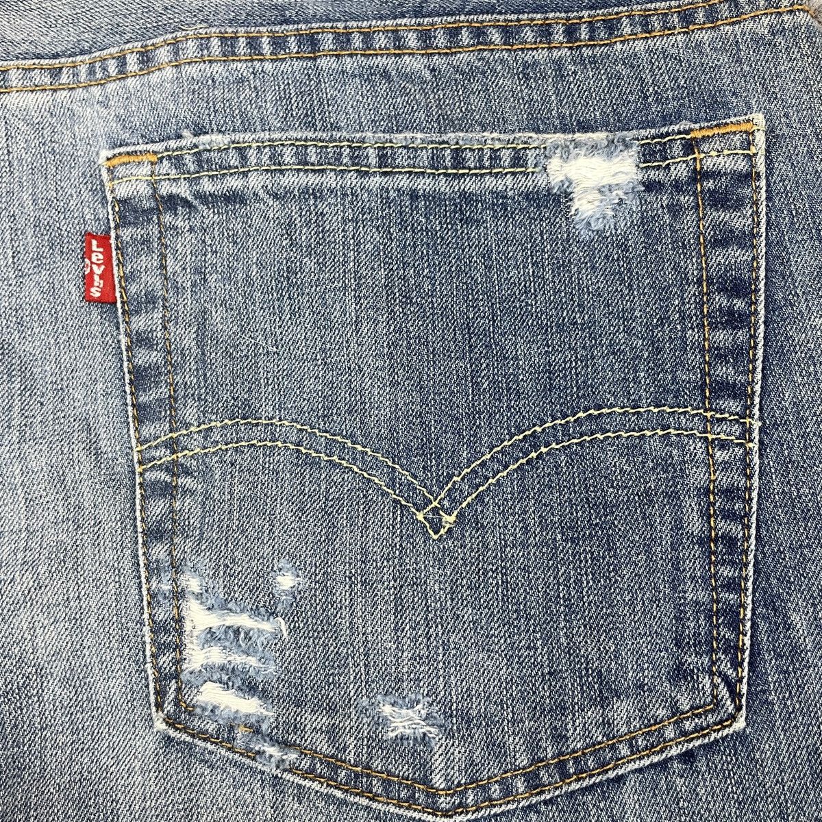 Levi's Vintage Levi's 569 Distressed Jeans Nice Design -wc 266 Size US 44 / EU 60 - 10 Thumbnail