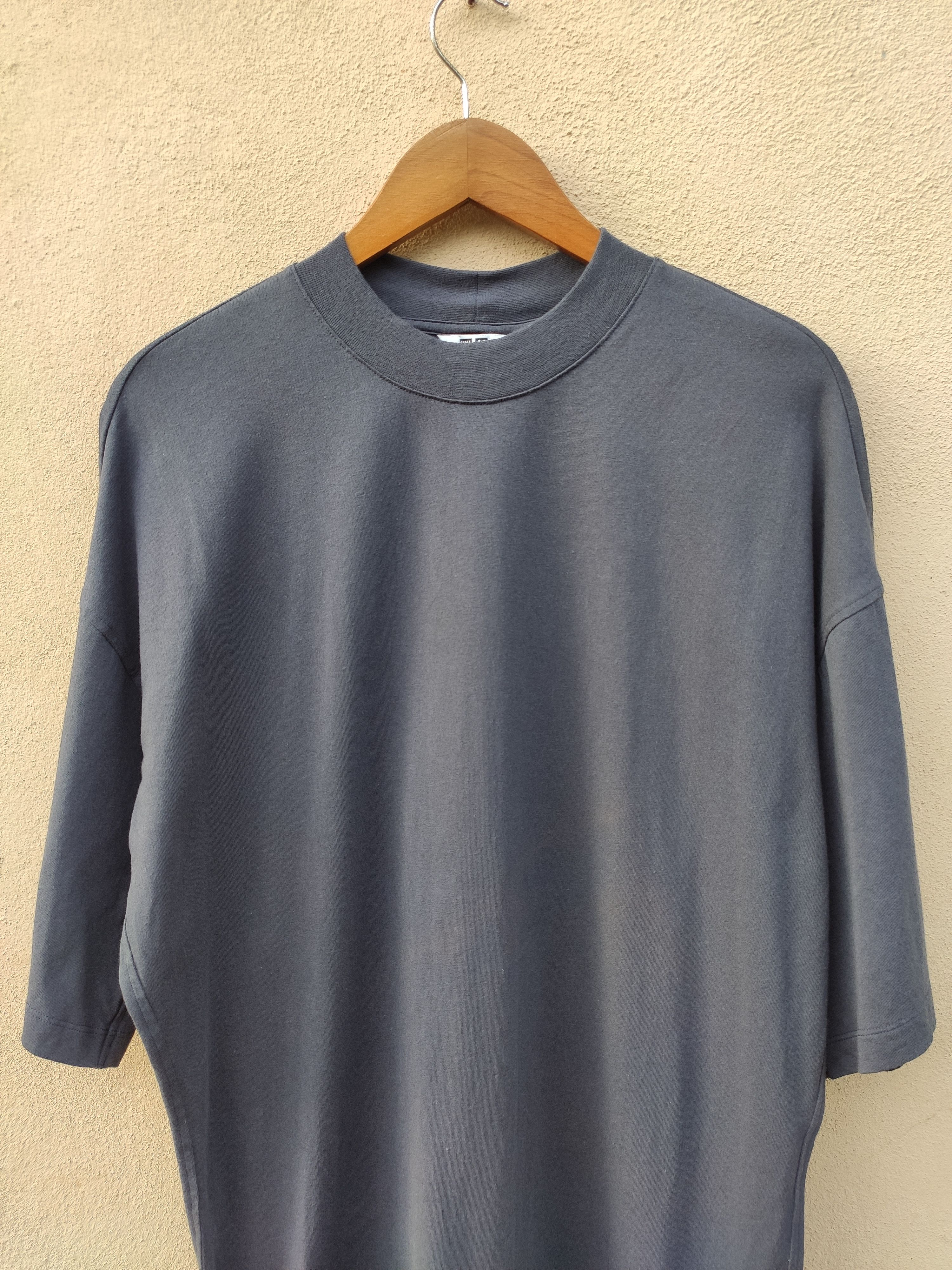 Undercover × Uniqlo Undercover Uniqlo t shirt long shirt Size US M / EU 48-50 / 2 - 2 Thumbnail