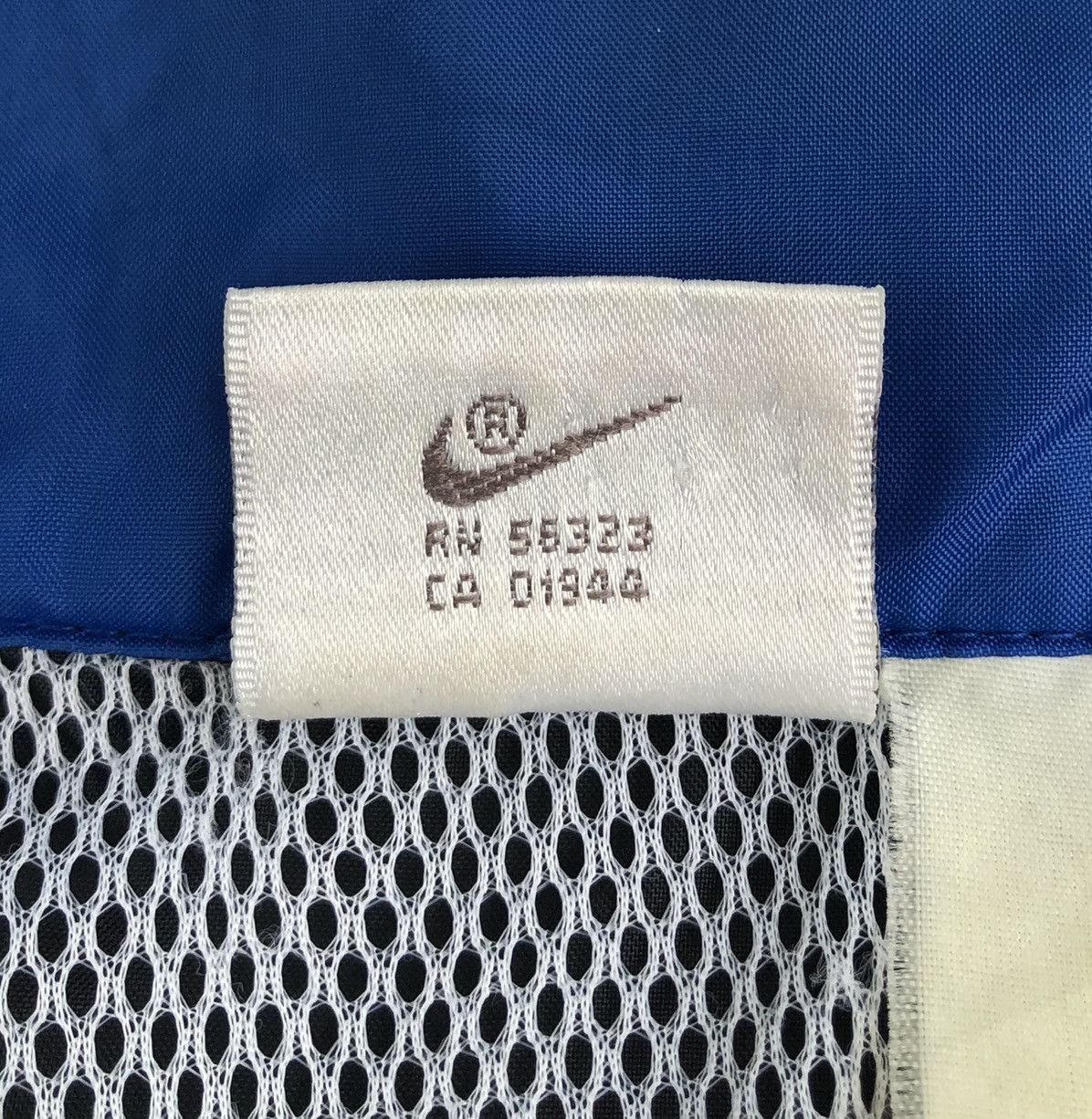 Nike Vtg 80/90s Nike Grey Tag Colour Block Windbreaker Jacket Size US M / EU 48-50 / 2 - 17 Thumbnail