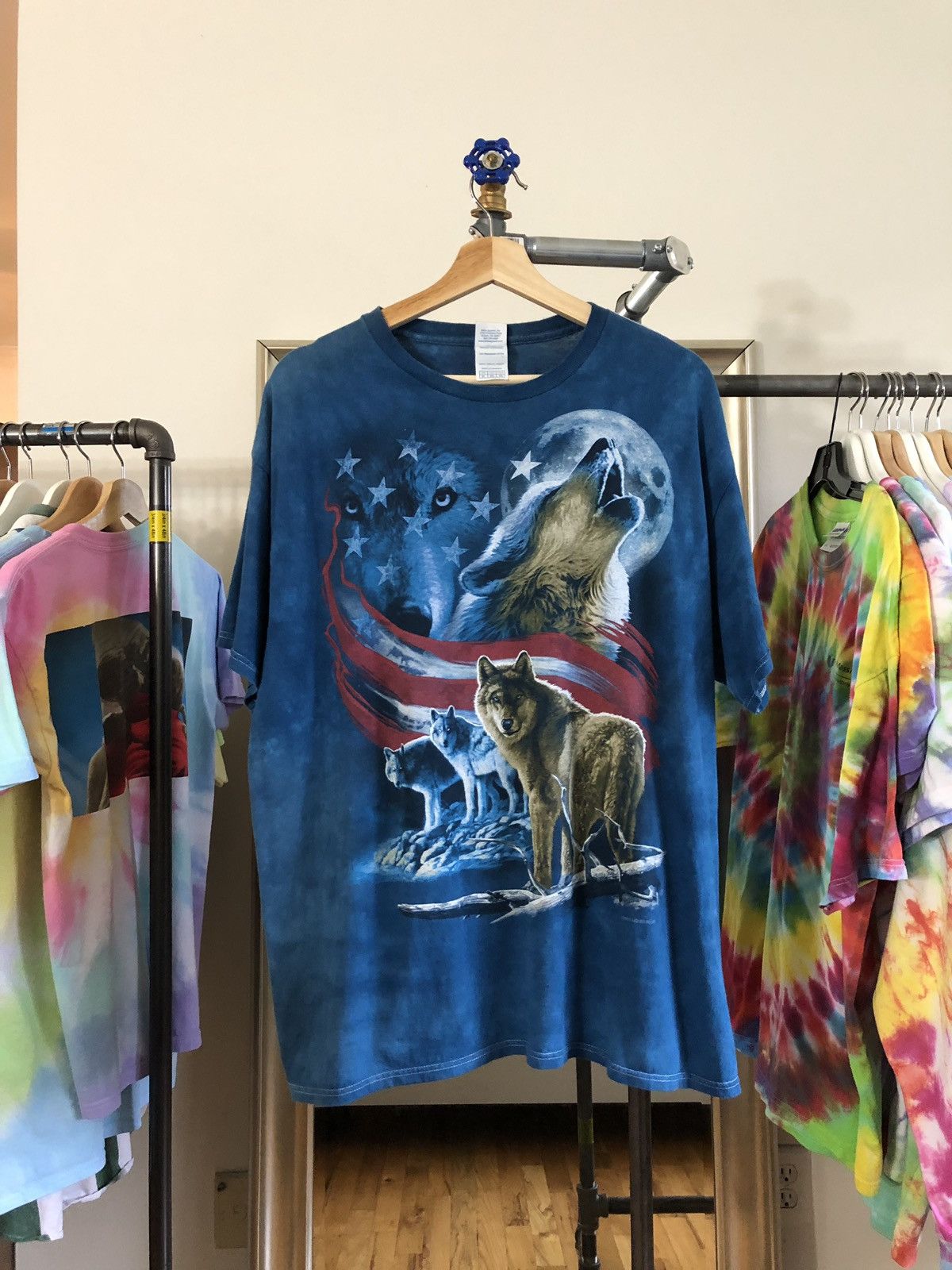 Liquid Blue Tie Dye Wolves American Flag Size US XL / EU 56 / 4 - 2 Thumbnail