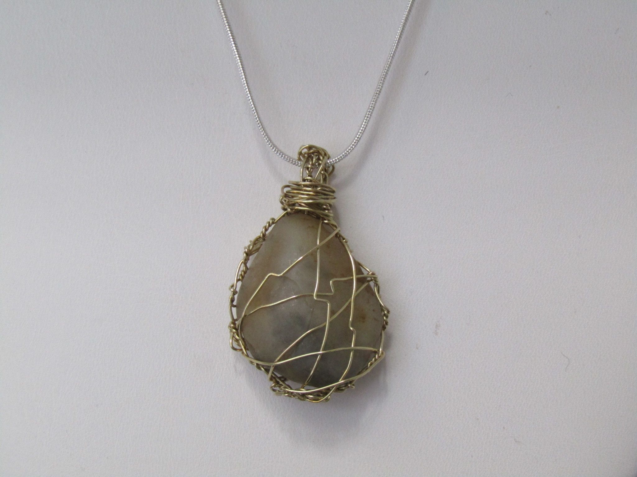 Jewelry Quartz Stone Wired Chain Necklace Size ONE SIZE - 3 Thumbnail