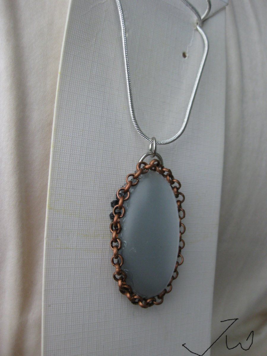 Handmade Crystal Oval Pendent Necklace with Brown chain Size ONE SIZE - 3 Thumbnail