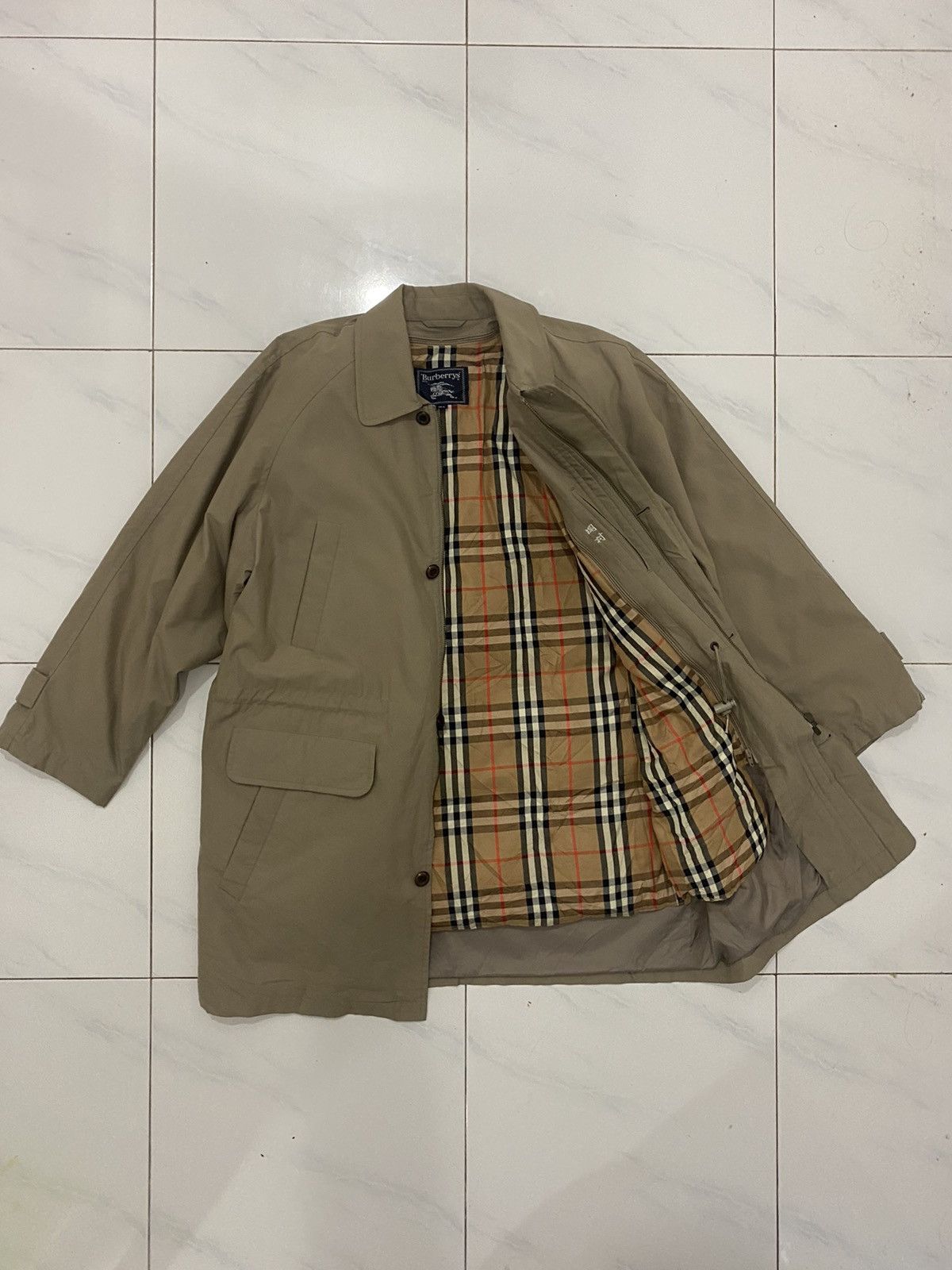 Burberry 🔥Vintage🔥 Burberry’s Long Coat Nova Check Jacket Size US L / EU 52-54 / 3 - 2 Thumbnail