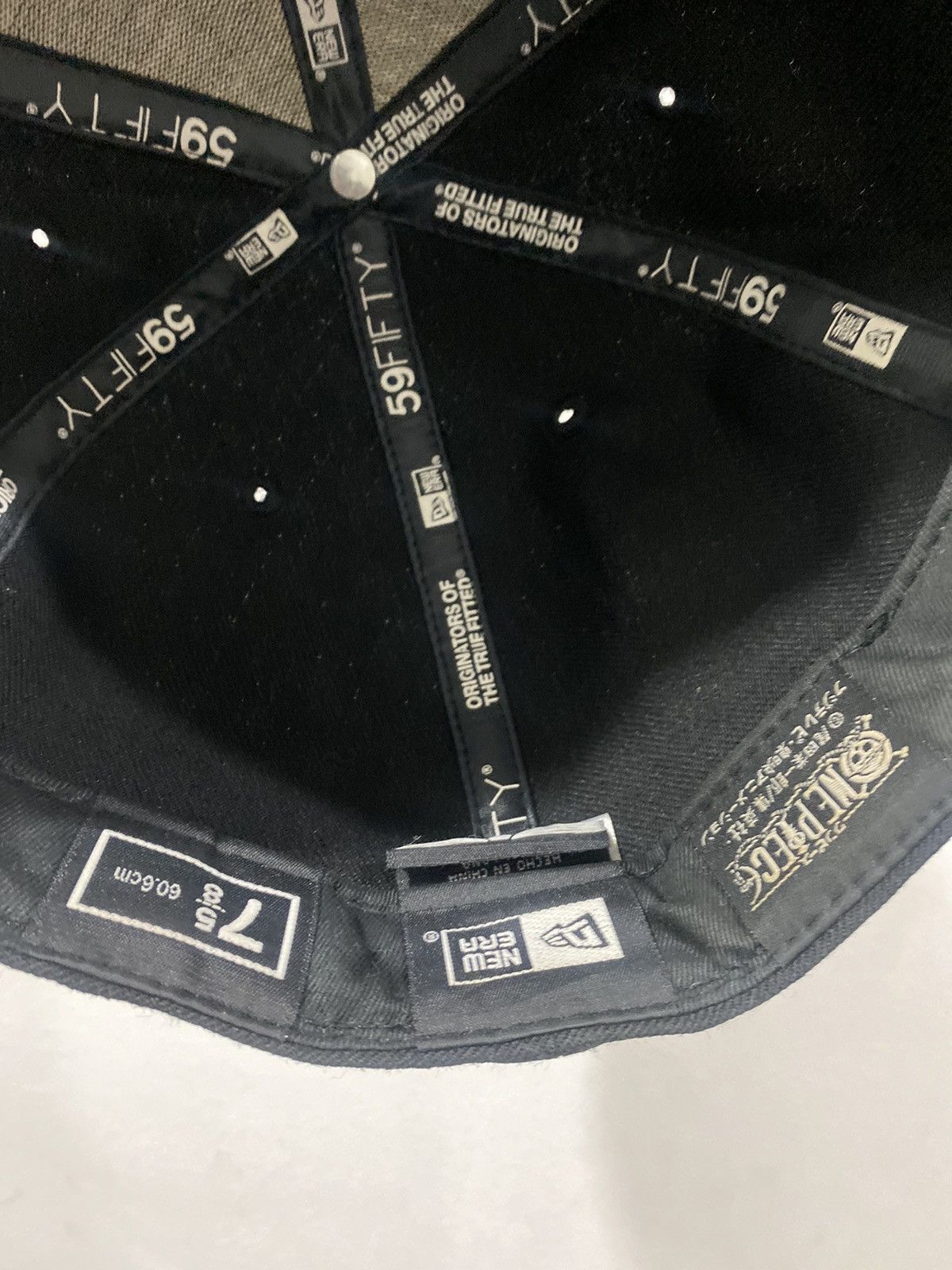 New Era One Piece Marineford Shank X New Era Size 7 5/8 Size ONE SIZE - 5 Thumbnail