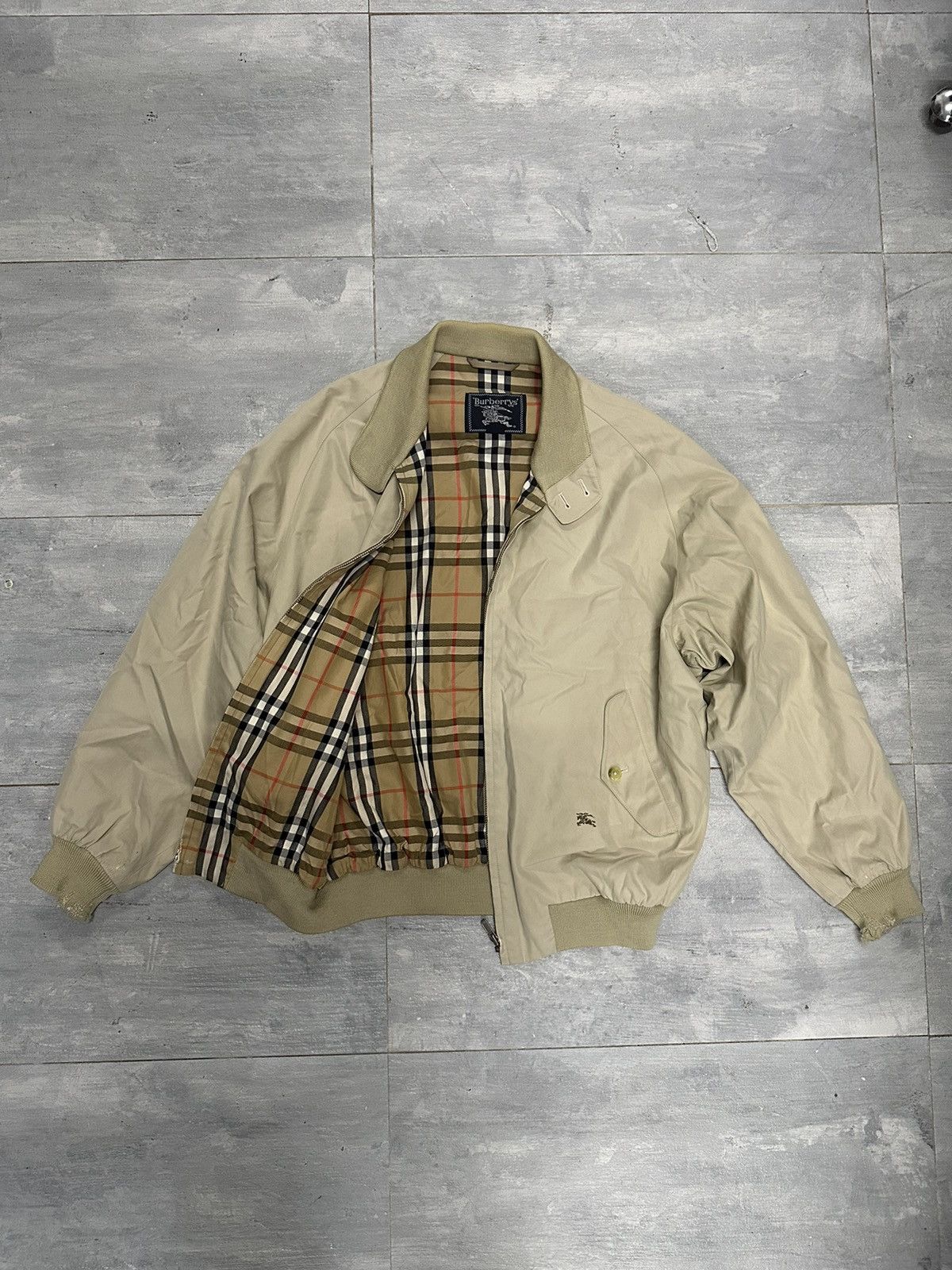 Burberry Distress VTG Burberrys Vintage Jacket Size US L / EU 52-54 / 3 - 2 Thumbnail