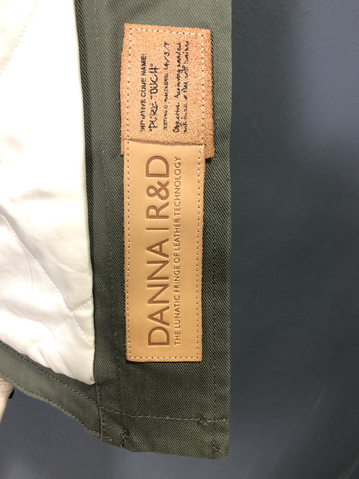 DENHAM DENHAM MILITARY JACKET STYLE LEATHER SLEEVE Size US S / EU 44-46 / 1 - 7 Thumbnail