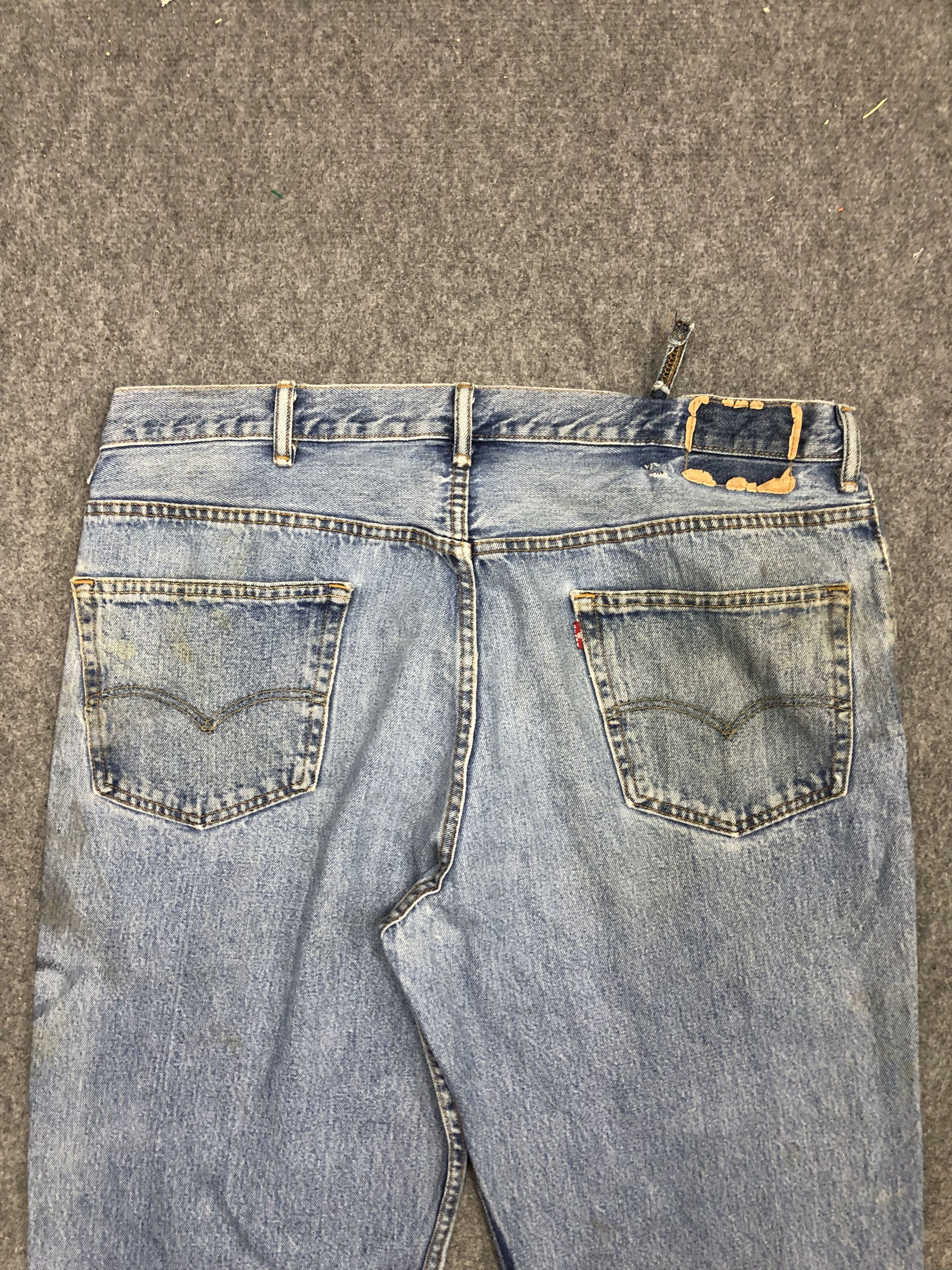 Levi's × Vintage Vintage Levis 550 Faded Blue Baggy Jeans Size US 42 / EU 58 - 4 Thumbnail