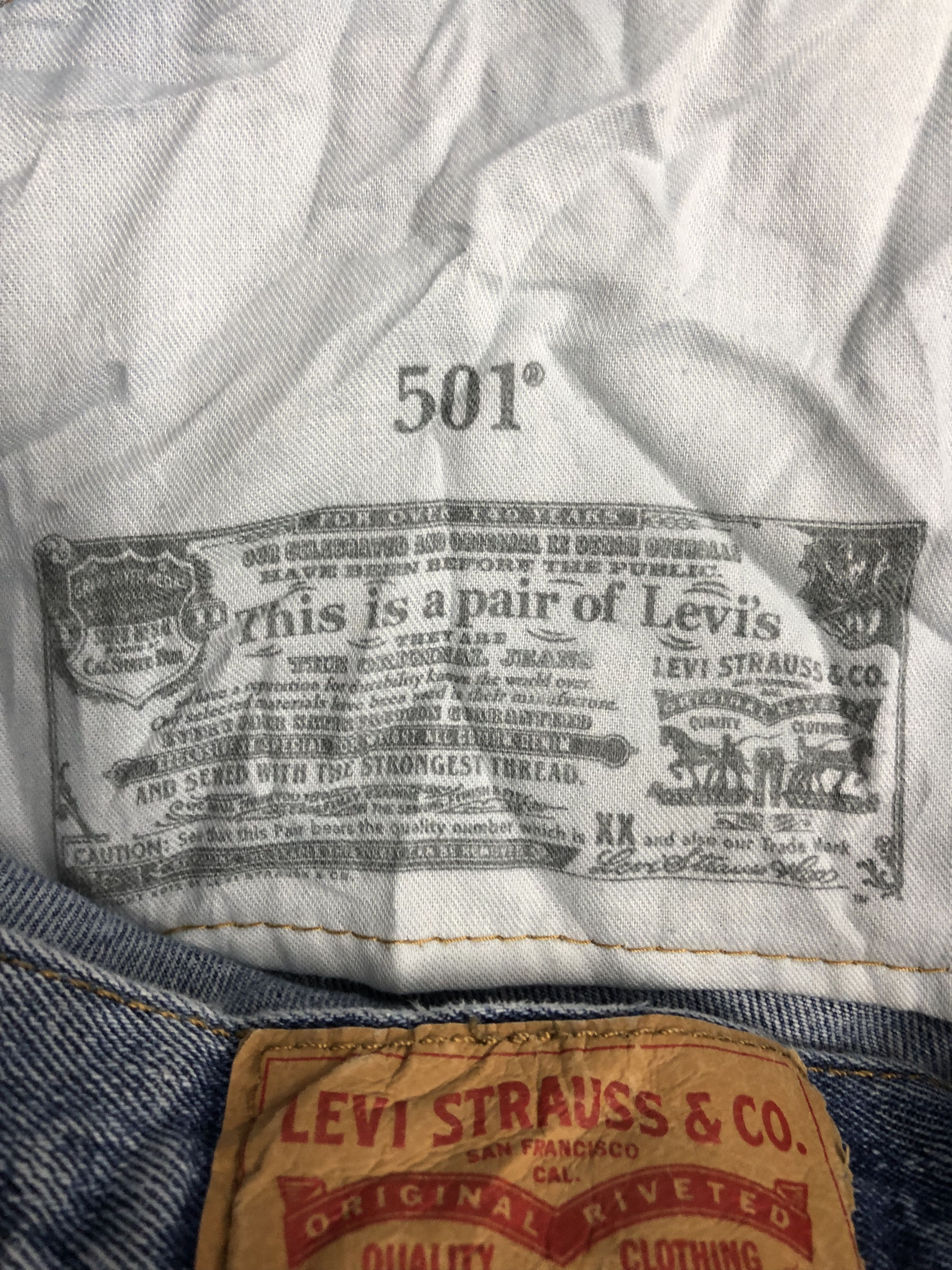 Vintage Levis 501 Faded Blue Jeans DP1240