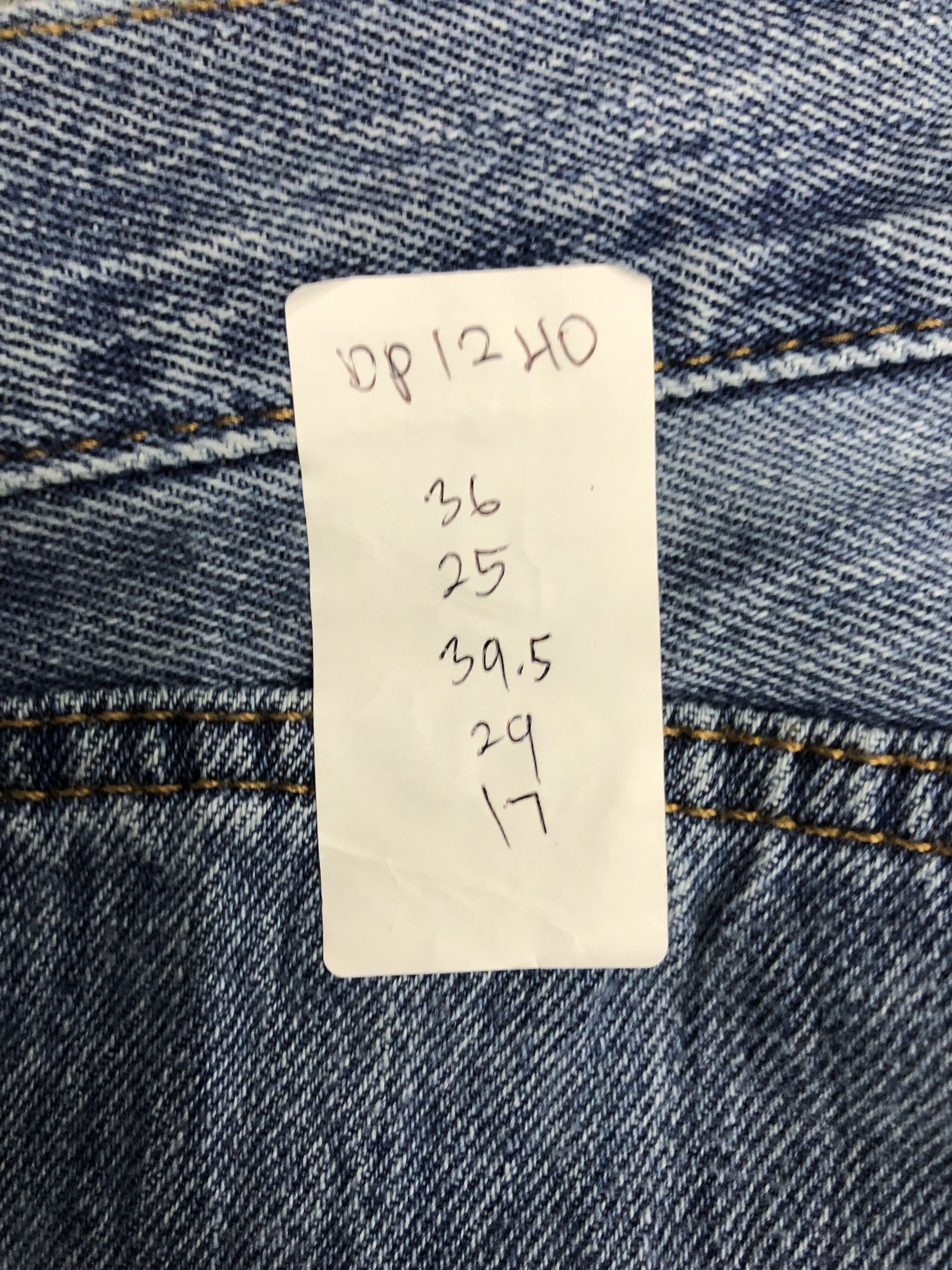 Vintage Levis 501 Faded Blue Jeans DP1240