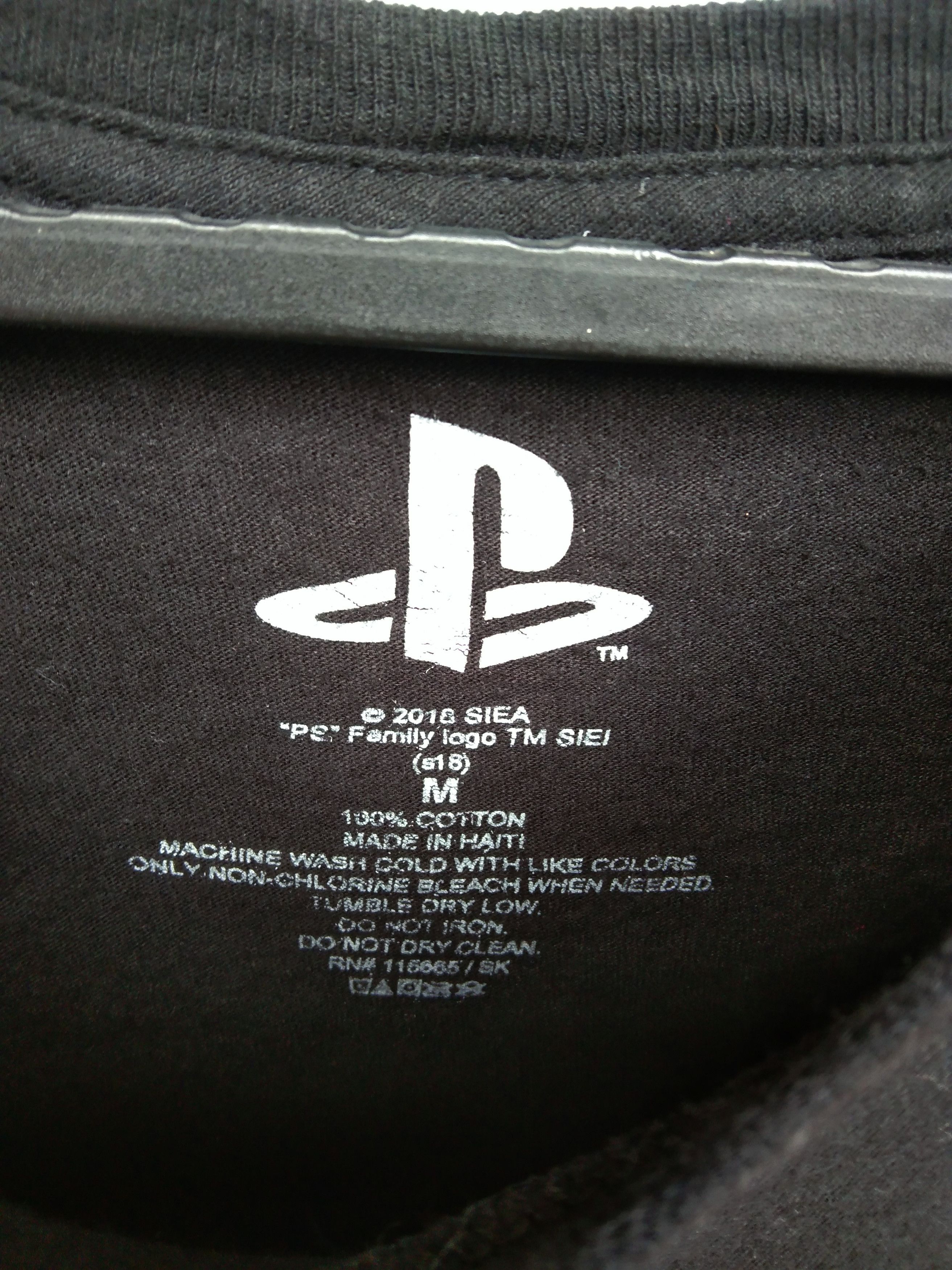 Playstation Vintage Play Station Family Logo T Shirt Size US M / EU 48-50 / 2 - 7 Thumbnail