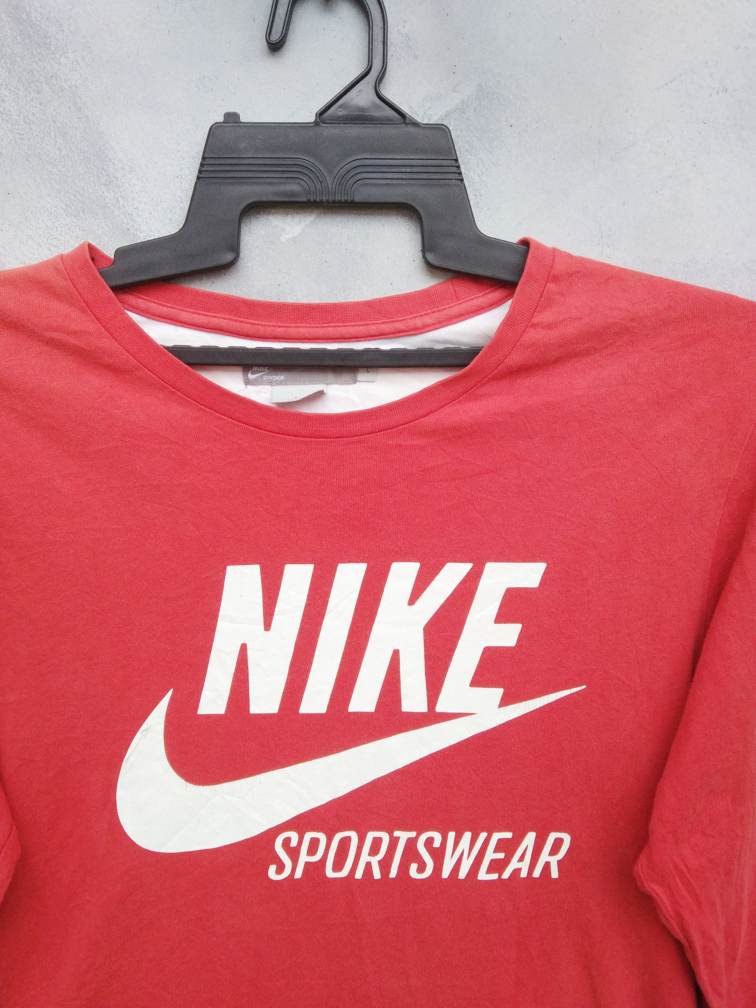 Nike Vintage Nike Big Logo Long Sleeve T Shirt Size US L / EU 52-54 / 3 - 3 Thumbnail