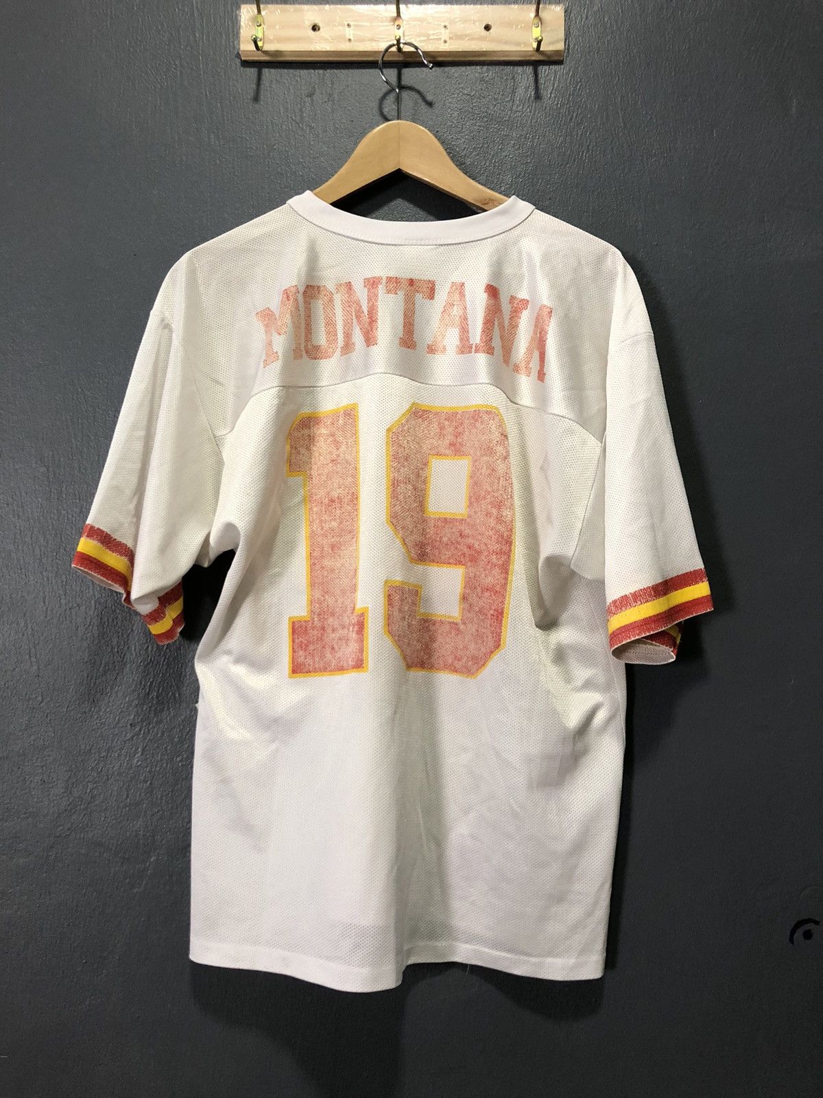 image of Made In USA x Nfl Vintage Kansas City Montana 19 Nfl Football Jersey in White, Men's (Size Medium)