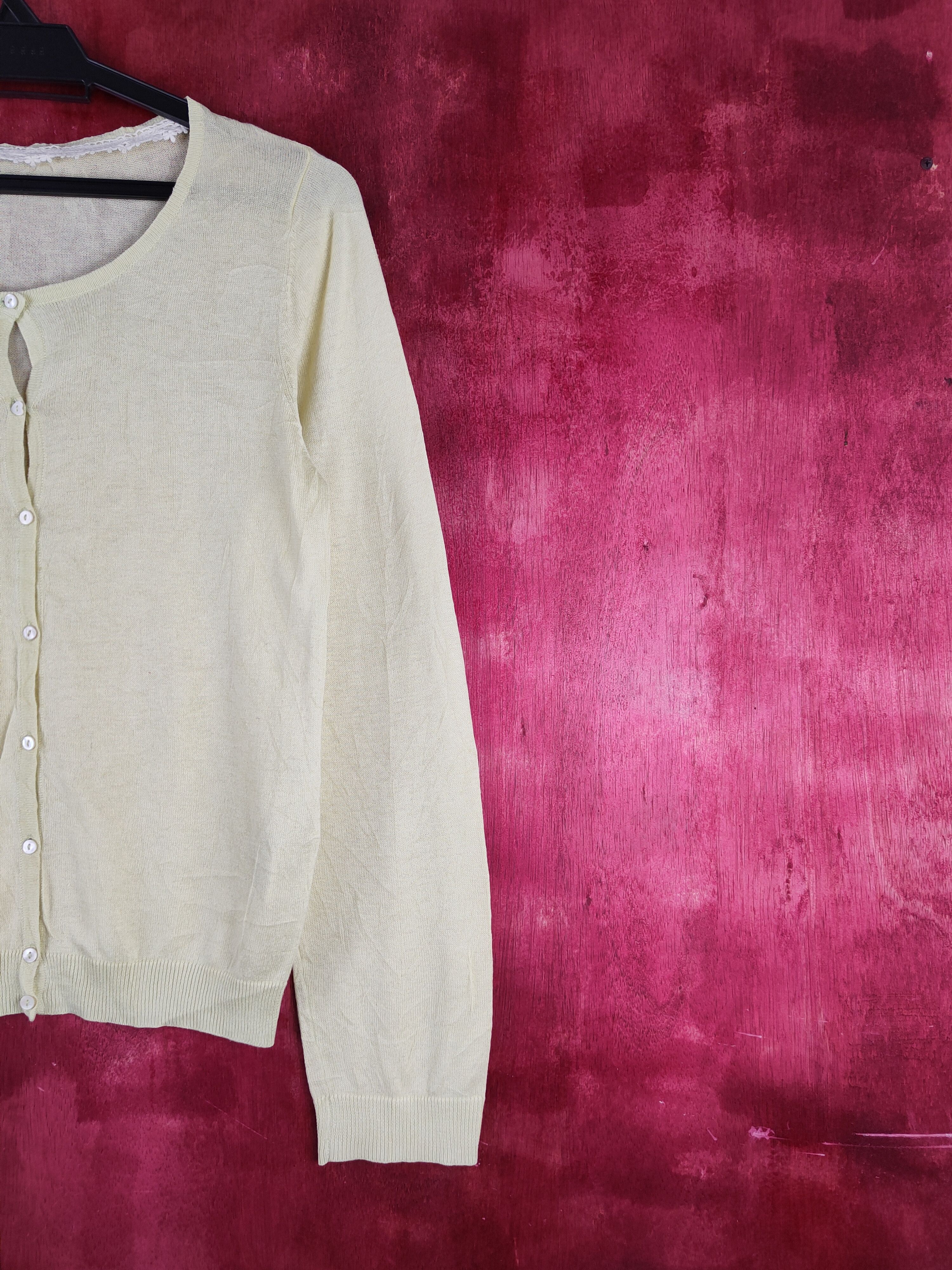Japanese Brand Earth Music & Ecology Yellow Knitwear Cardigan #S1123 Size S / US 4 / IT 40 - 5 Thumbnail