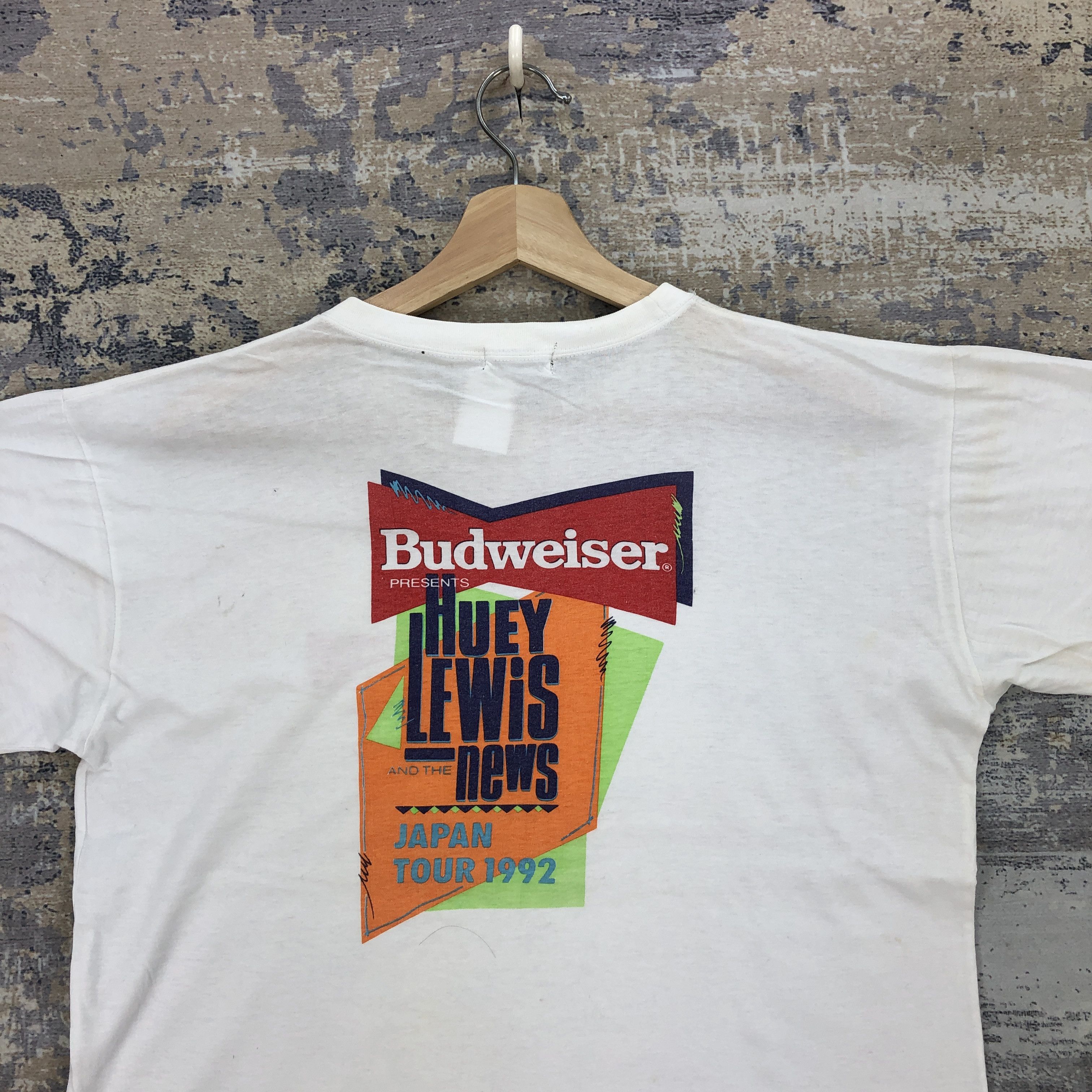 Band Tees × Vintage Budweiser T Shirt Huey Lewis News Band Japan Tour Tees Size US L / EU 52-54 / 3 - 5 Thumbnail