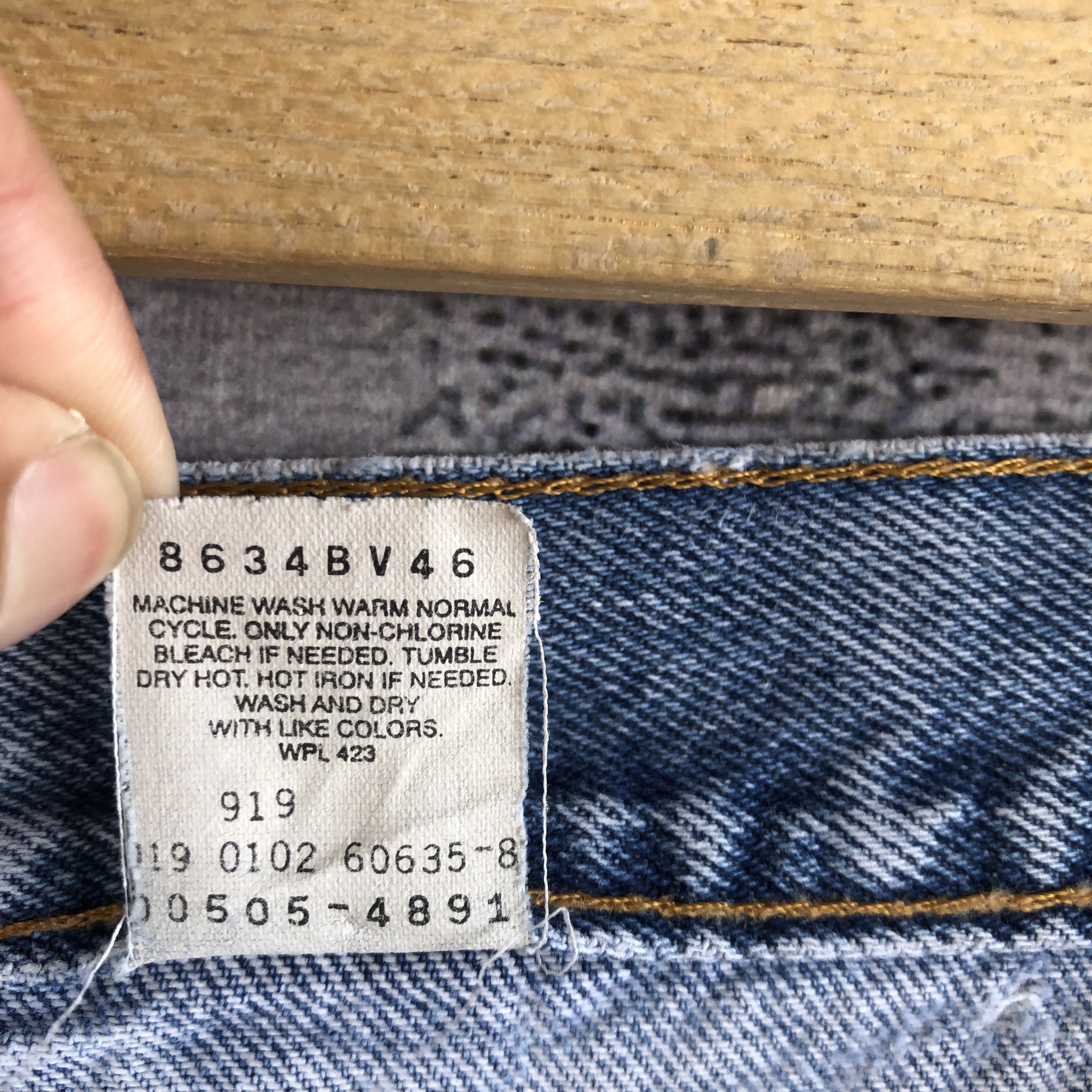 Levi's × Vintage Vintage Sun Faded Levi's Jeans Levis 505 Distressed Denim Size US 30 / EU 46 - 10 Thumbnail