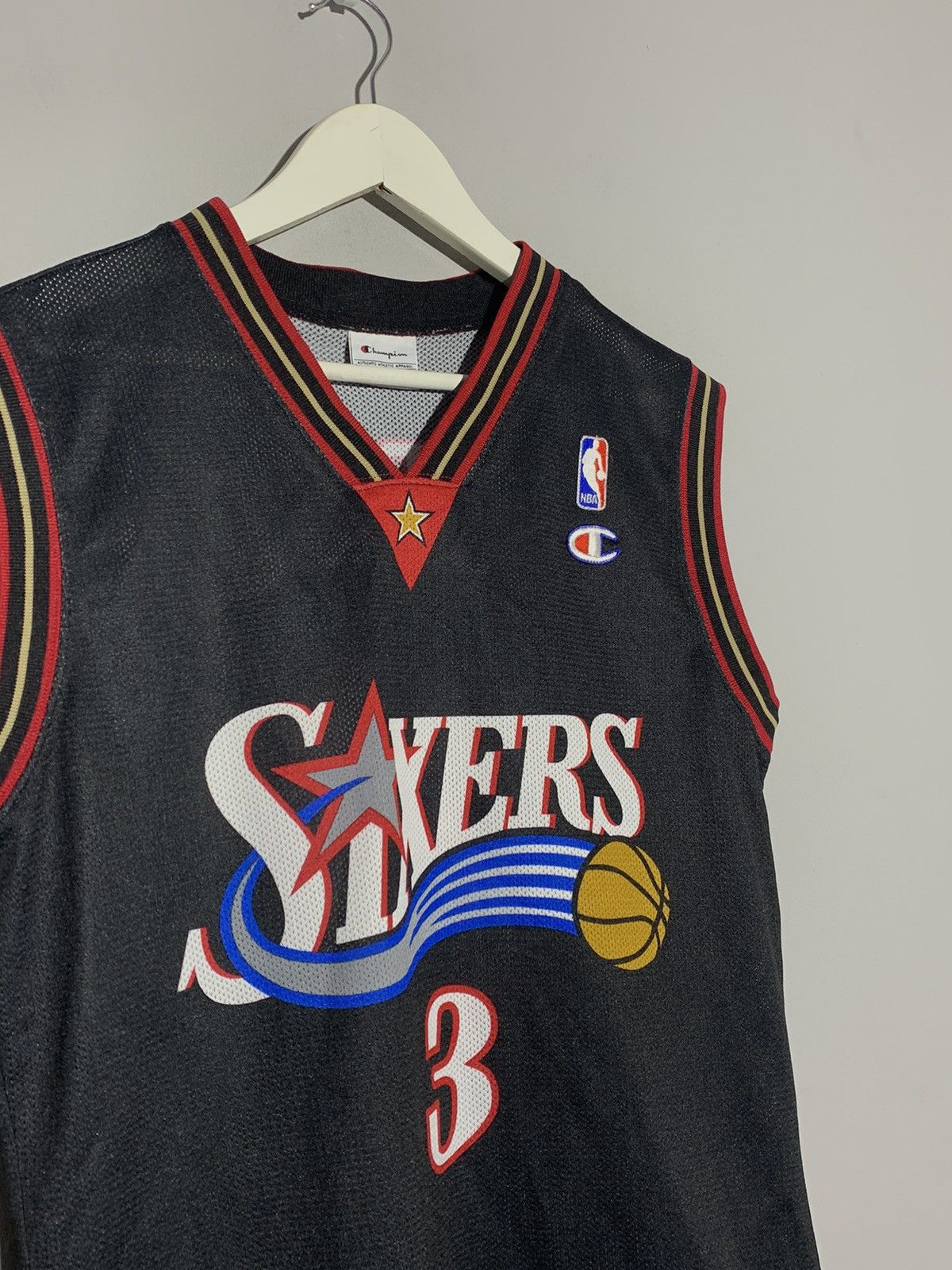 Champion × NBA #3 Allen Iverson Philadelphia NBA Y2k Streetwear Jersey Size US S / EU 44-46 / 1 - 4 Thumbnail